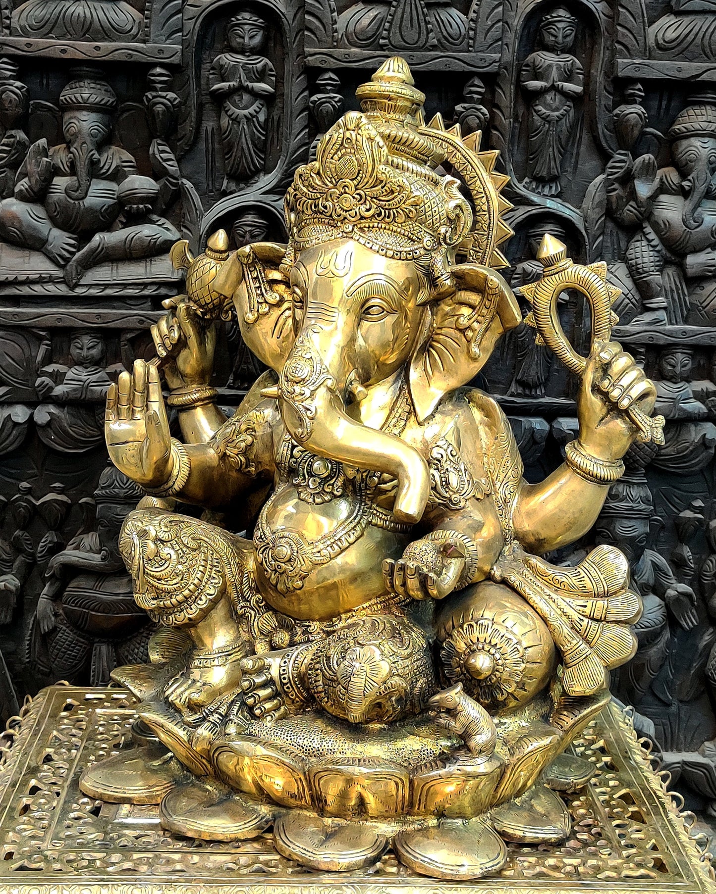 Handcrafted Ganapathi Statue 21": Lord Ganesha Seated on Lotus Base | 30 kg