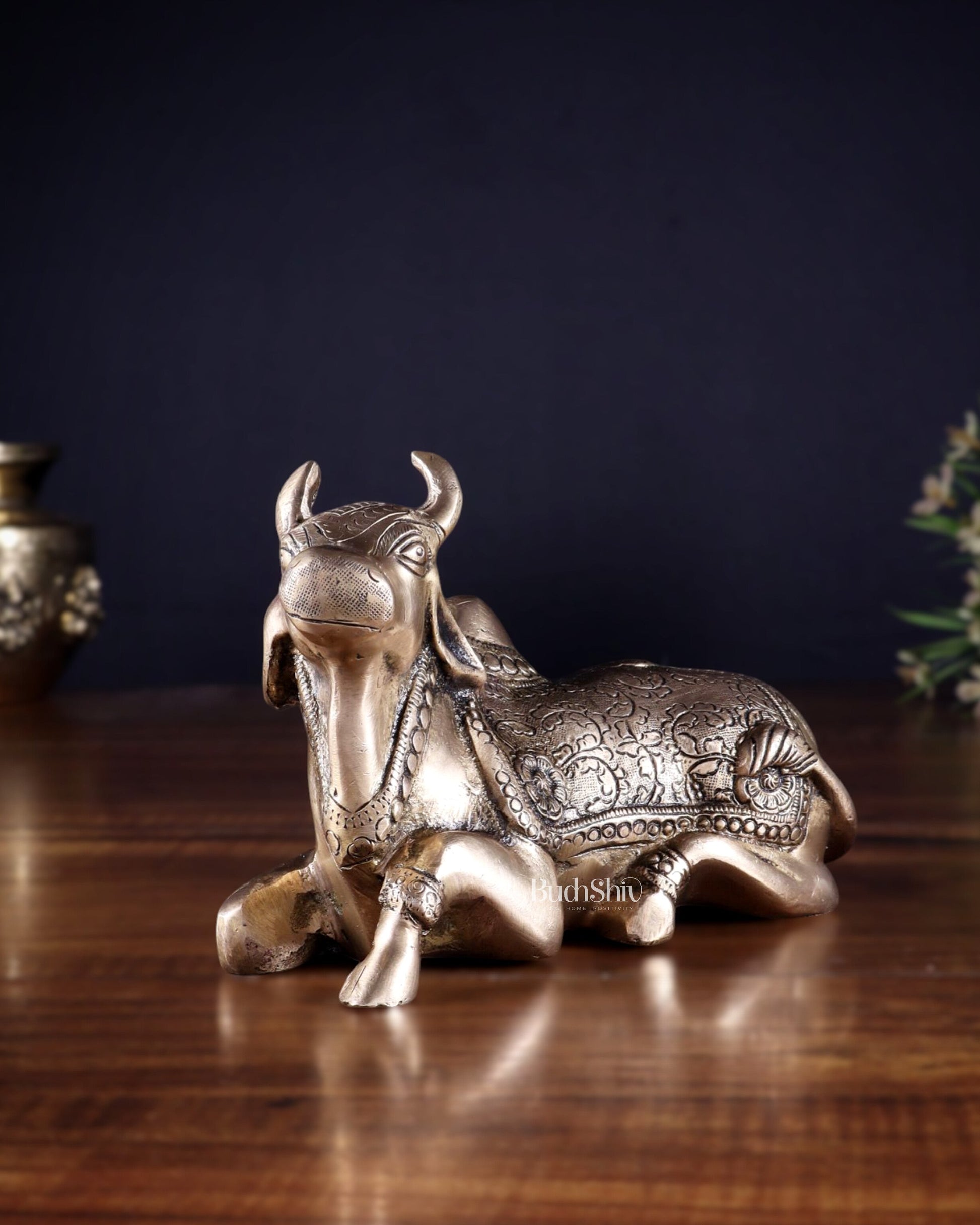 Pure Brass Nandi Idol in Antique Finish – 13 cm (6.7") | Devotional Decor