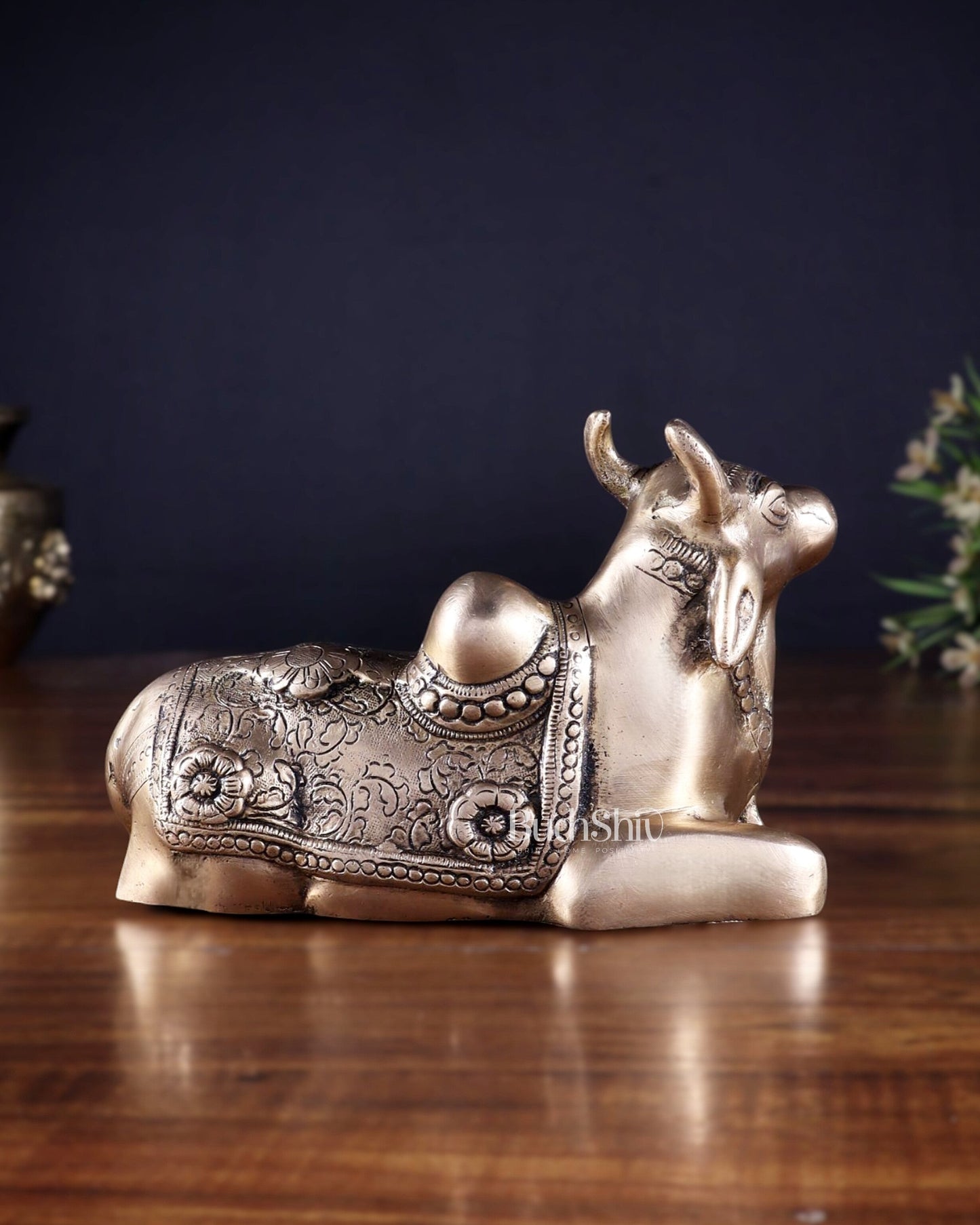 Pure Brass Nandi Idol in Antique Finish – 13 cm (6.7") | Devotional Decor