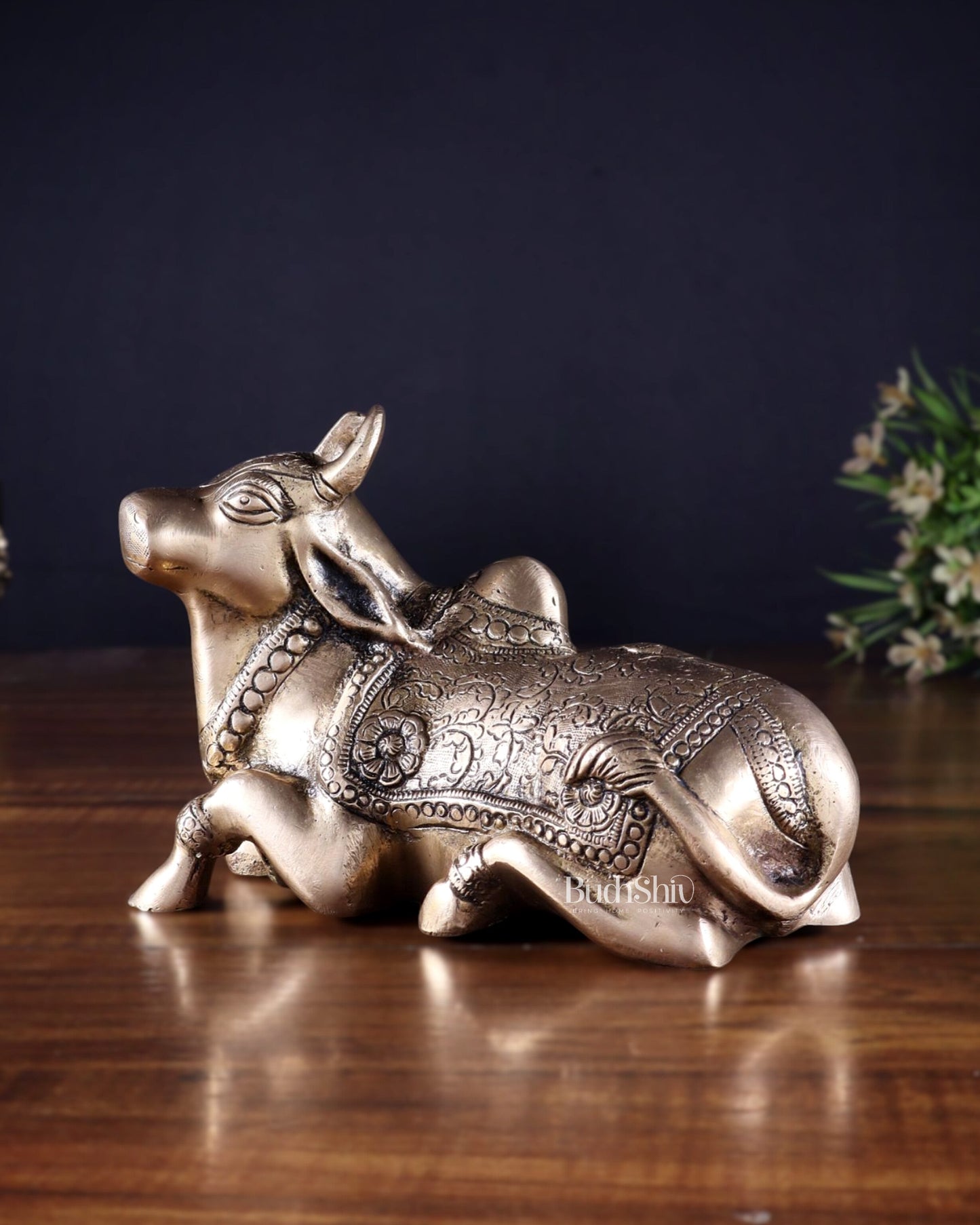 Pure Brass Nandi Idol in Antique Finish – 13 cm (6.7") | Devotional Decor