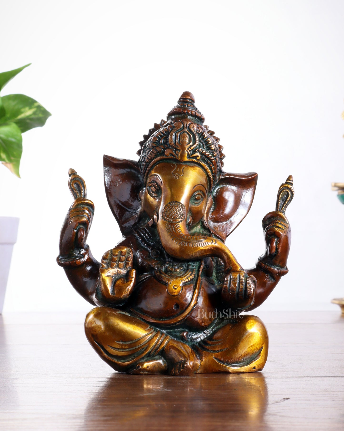 Pure brass Taj Ganesha Brass Statue with Vintage tone 6"