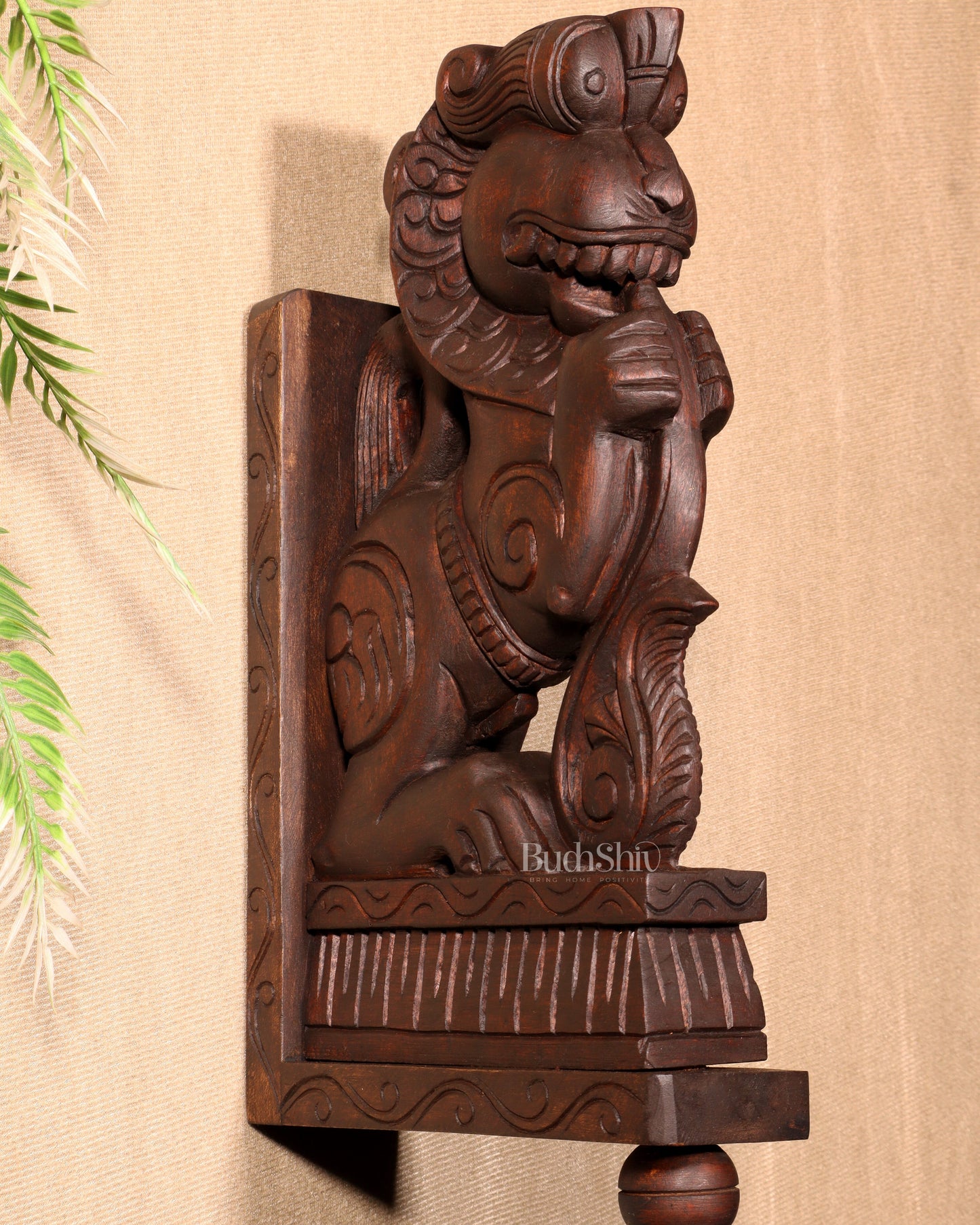 Yazhi (Yali) Wooden Wall Bracket – Handcrafted 16"