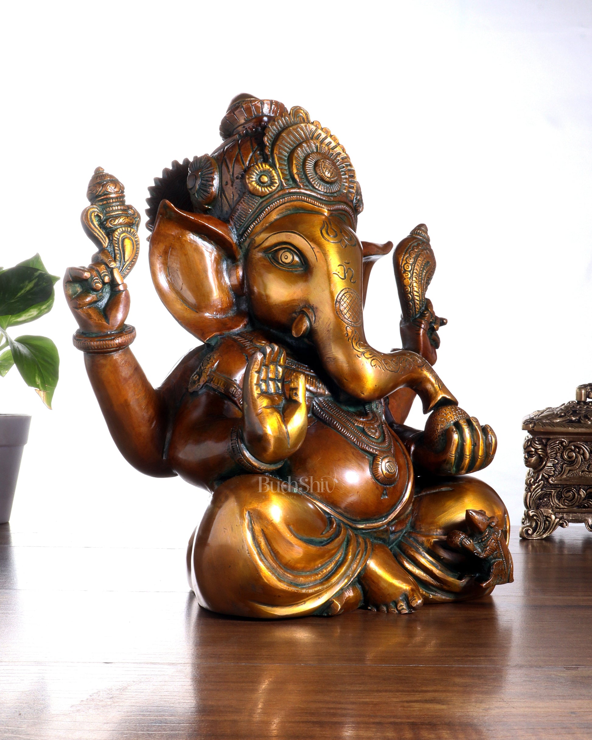 Pure Brass Taj Ganesha Statue – Sharp Features & Majestic Presence (12 Inches, 8 Kg)