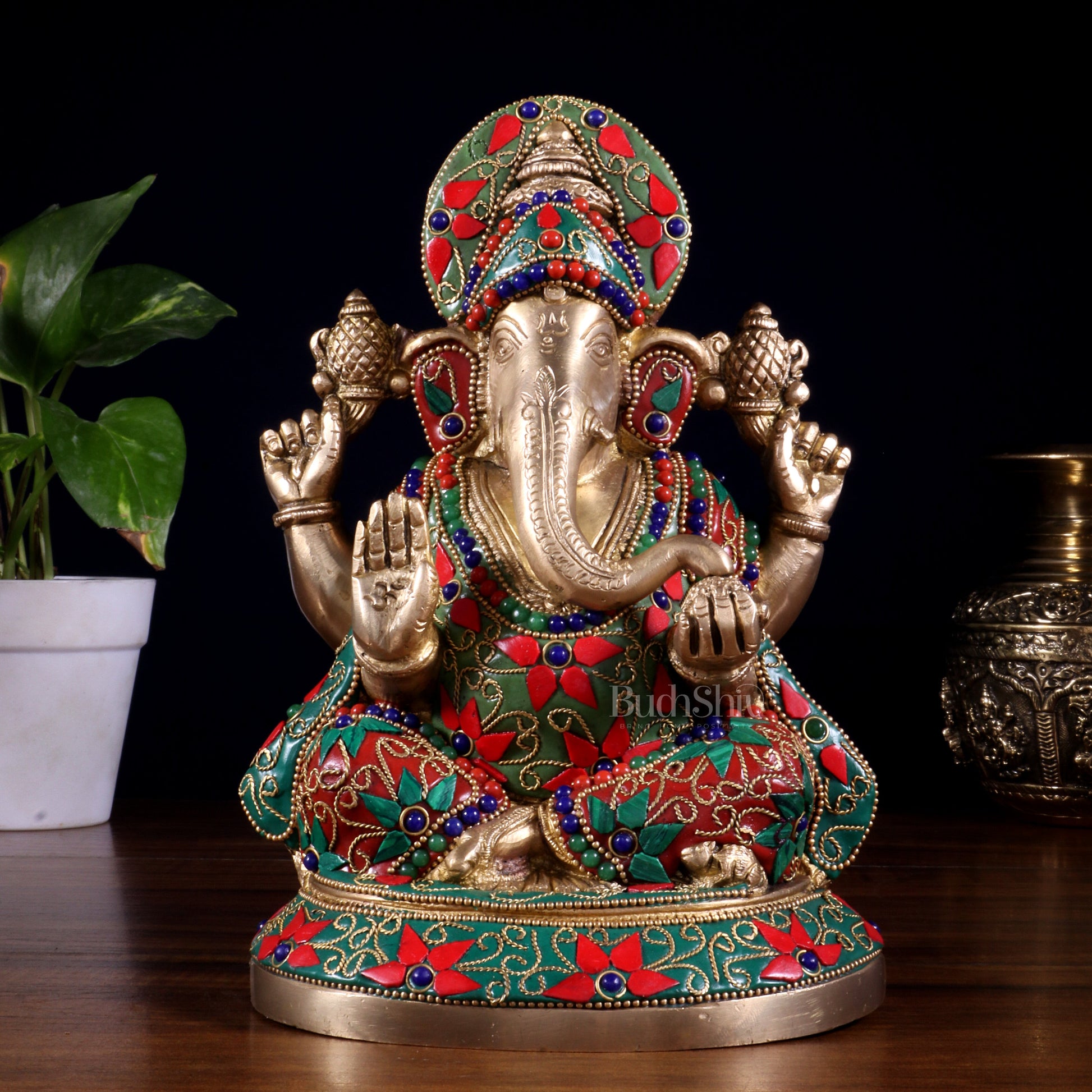 Pure Brass Lord Ganesha Statue – Unique Floral Stonework (8 Inch)