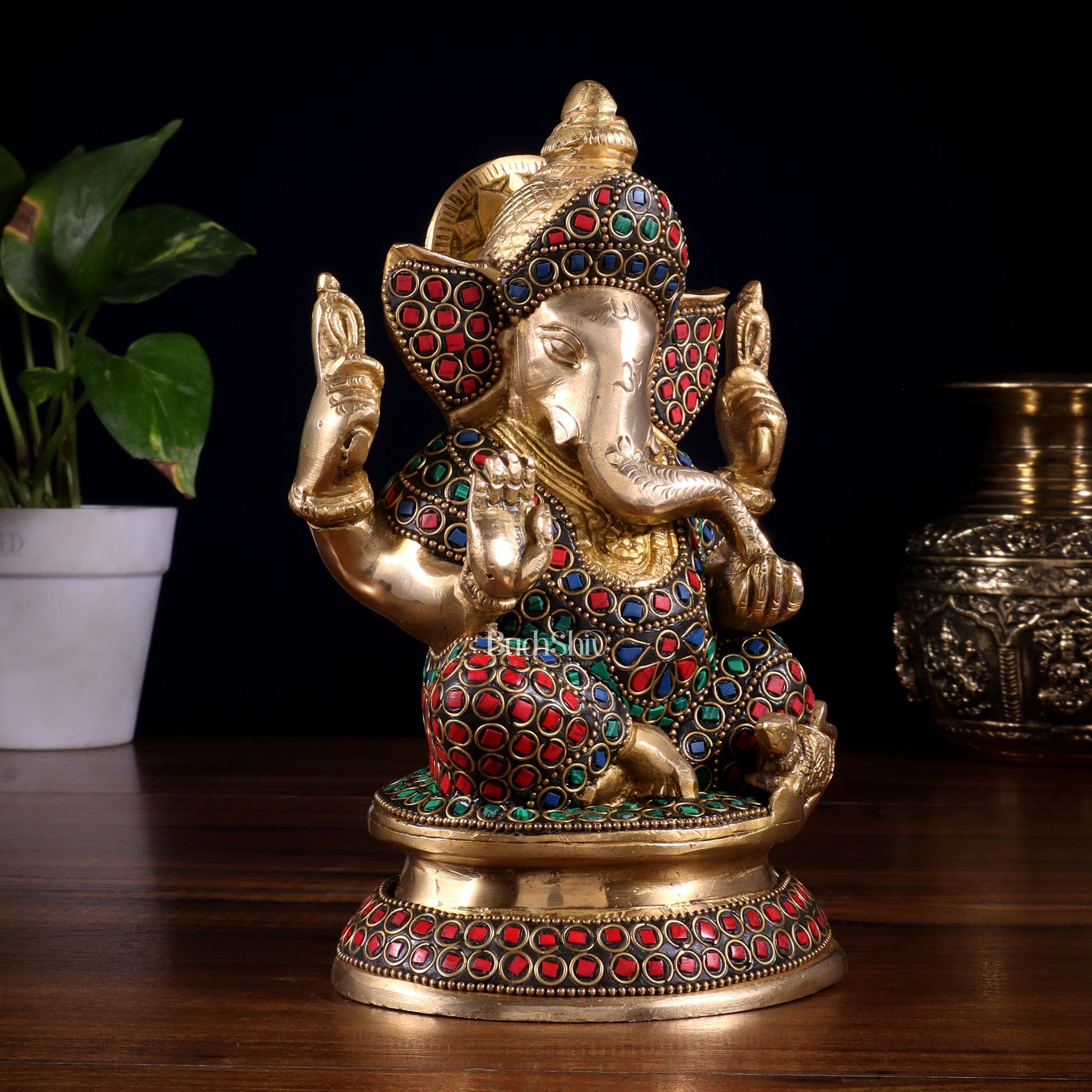 Pure Brass Taj Ganesha Statue with Round Base 7" with stonework
