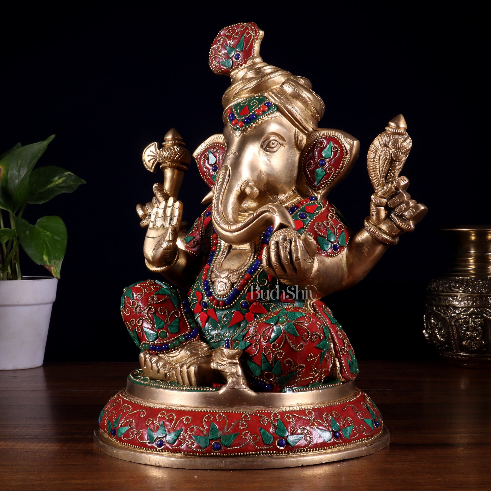 Brass Pagadi Ganesha Statue with Floral Stonework – 11.5 Inch