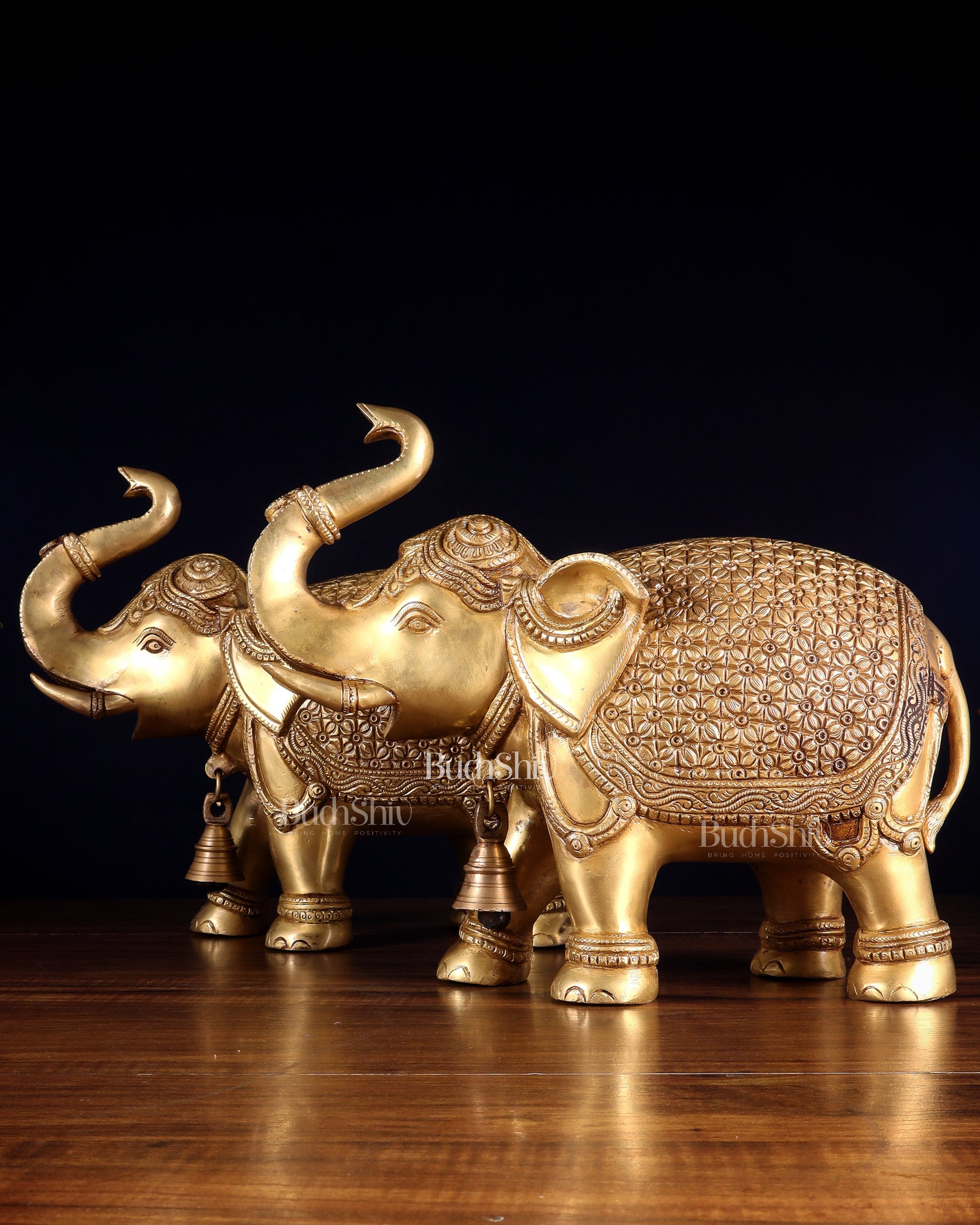 Brass big Elephants pair with trunk up statues 11"
