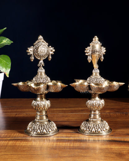 Brass Superfine Shanku Chakra Lamps – Intricately Crafted 8 inch