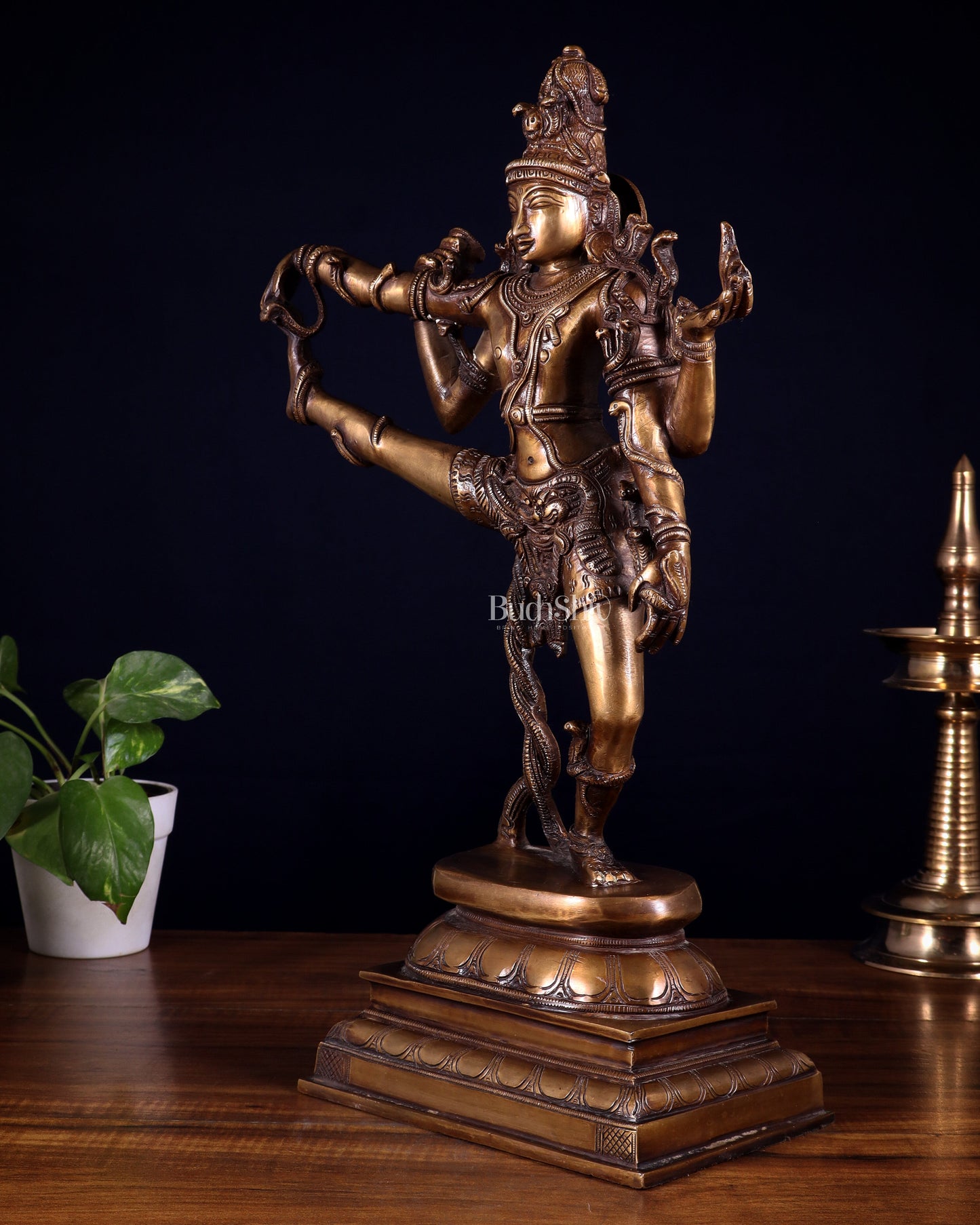Divine 18-Inch Brass dancing shiva with right leg raised