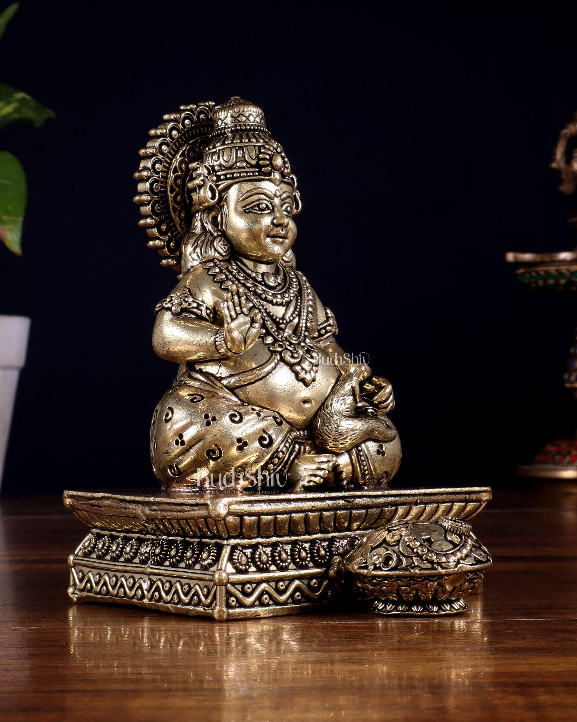 Brass Superfine Lord Kubera Idol – Intricately Crafted (5 Inch)