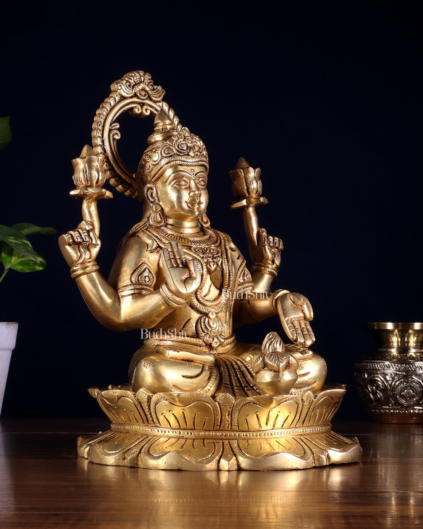 Brass Superfine Goddess Lakshmi Idol 10.5 inch