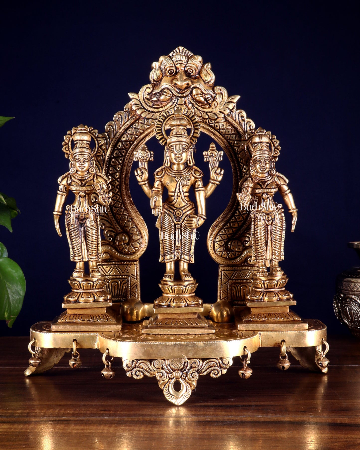 Pure Brass Tirupati Balaji with Bhudevi & Sridevi on Singhasan with Prabhavali – Complete Set 12 inch