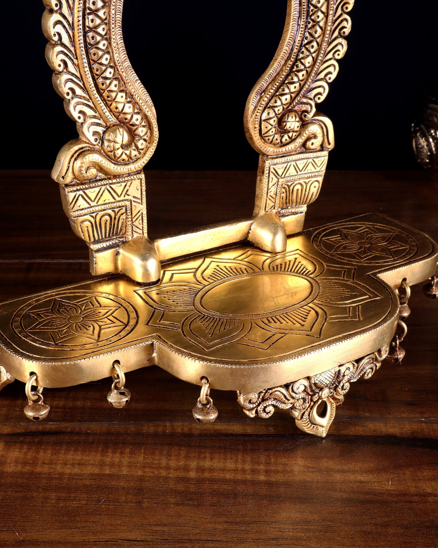 Pure Brass Superfine Singhasan Chowki with Prabhavali – 12 Inch