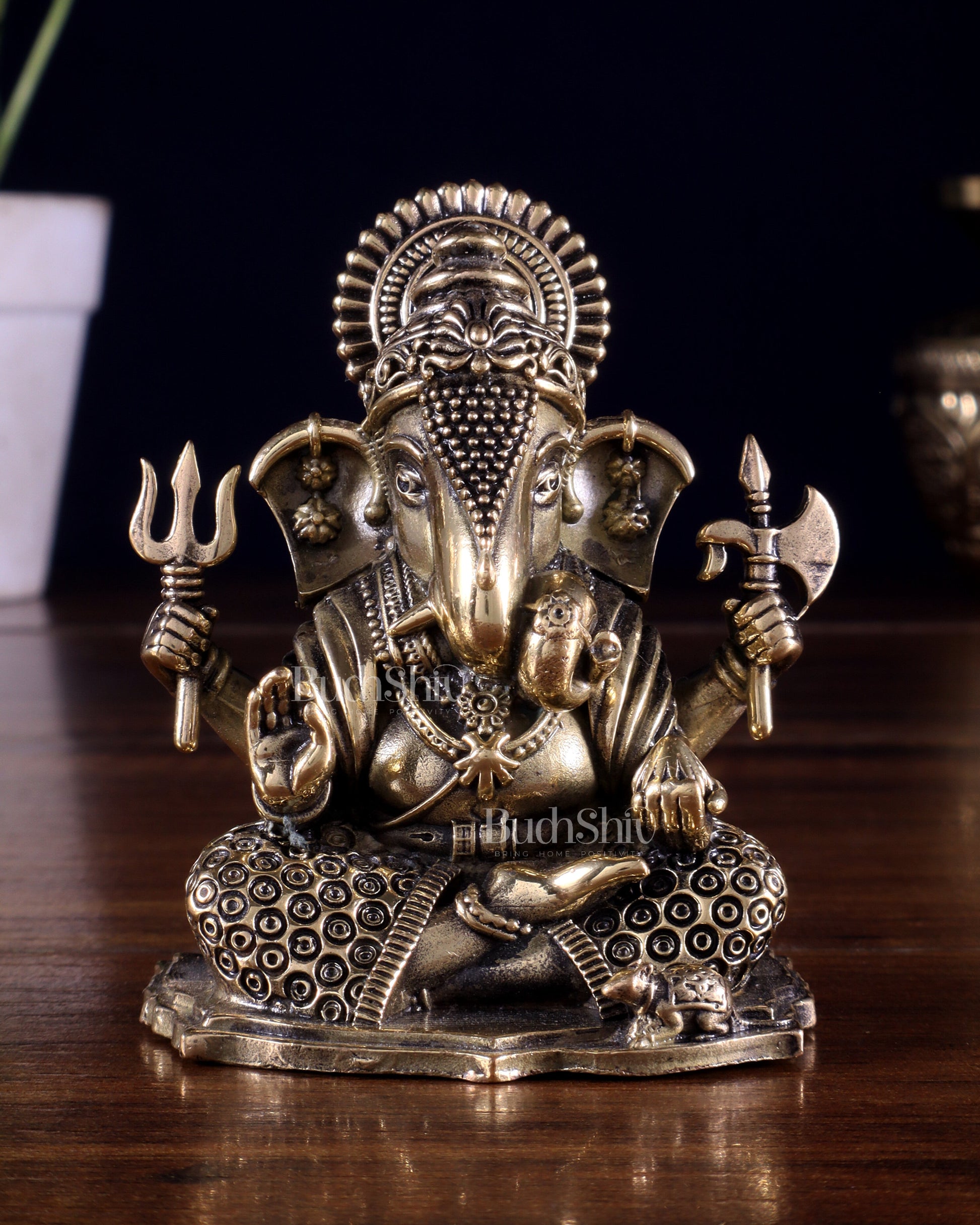 Brass Superfine Dagduseth Ganapati Idol 3 inch