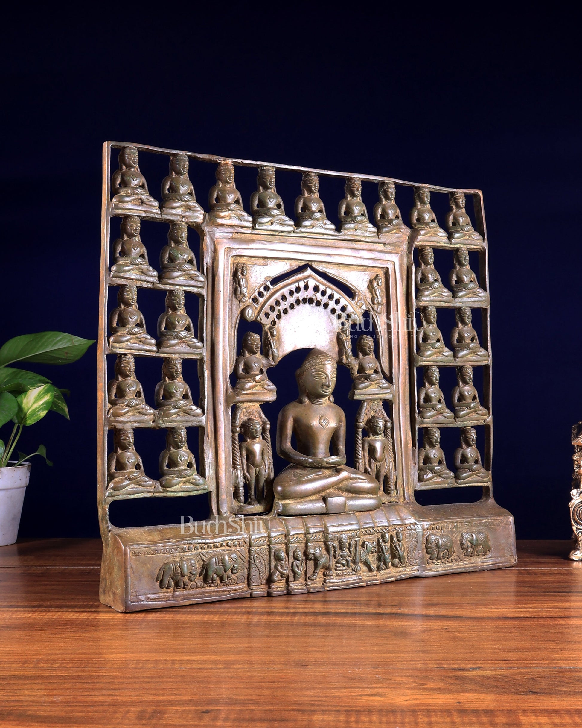Vintage Brass Jain Tirthankaras with Mahavir Ji Sculpture – Divine Brass Idol