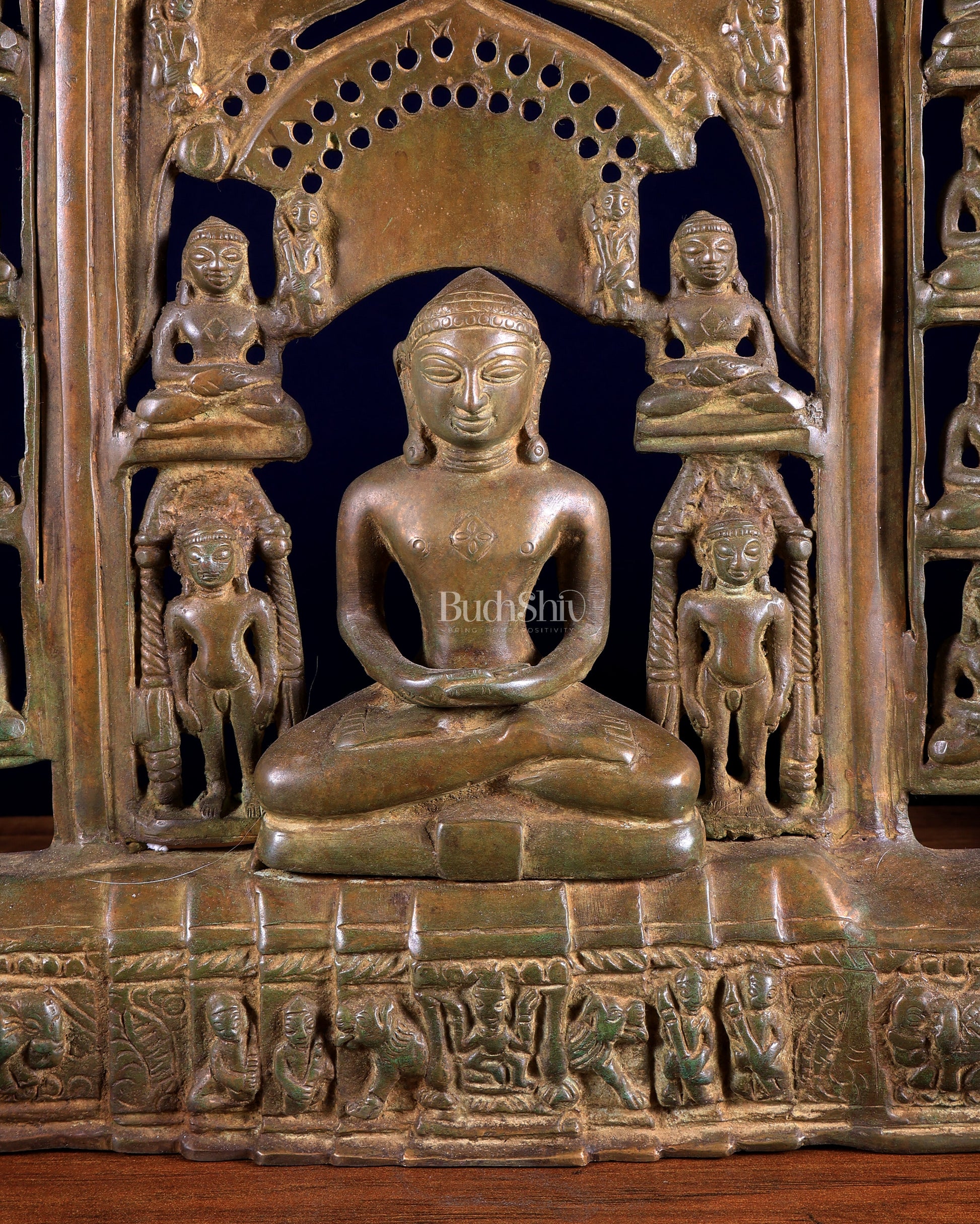 Vintage Brass Jain Tirthankaras with Mahavir Ji Sculpture – Divine Brass Idol