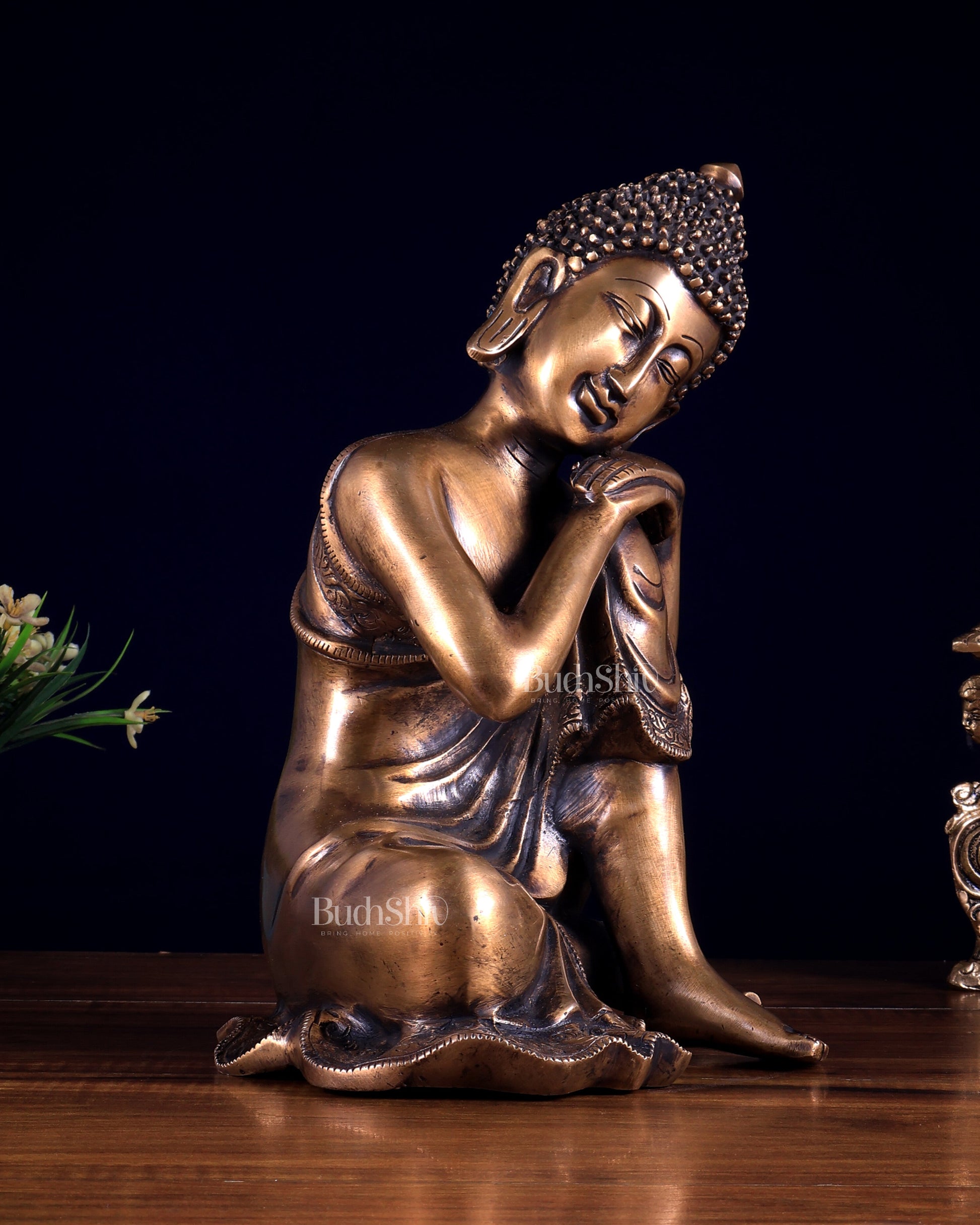 Brass Thinking Buddha Statue – Resting on Knee Pose 12 inch
