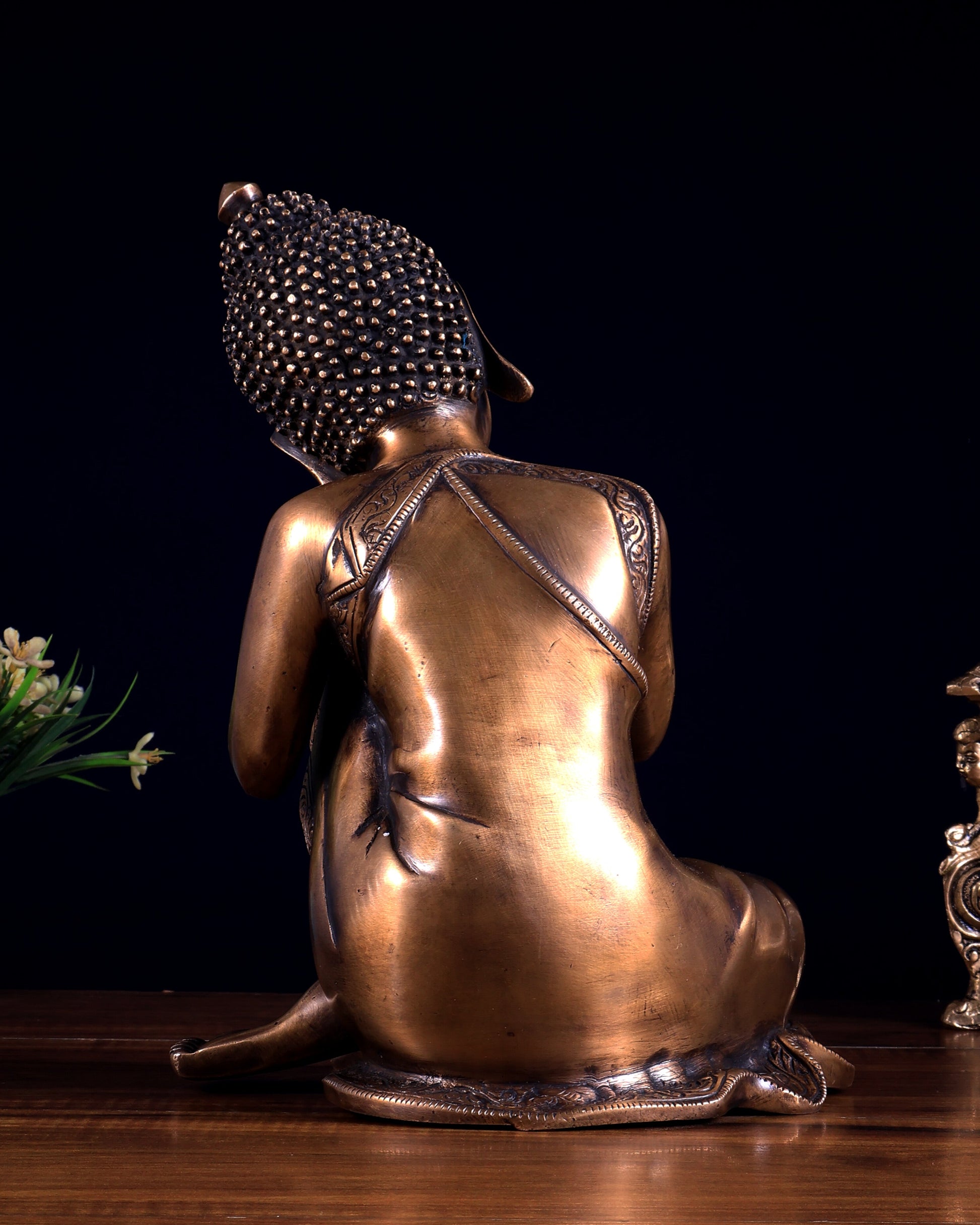 Brass Thinking Buddha Statue – Resting on Knee Pose 12 inch