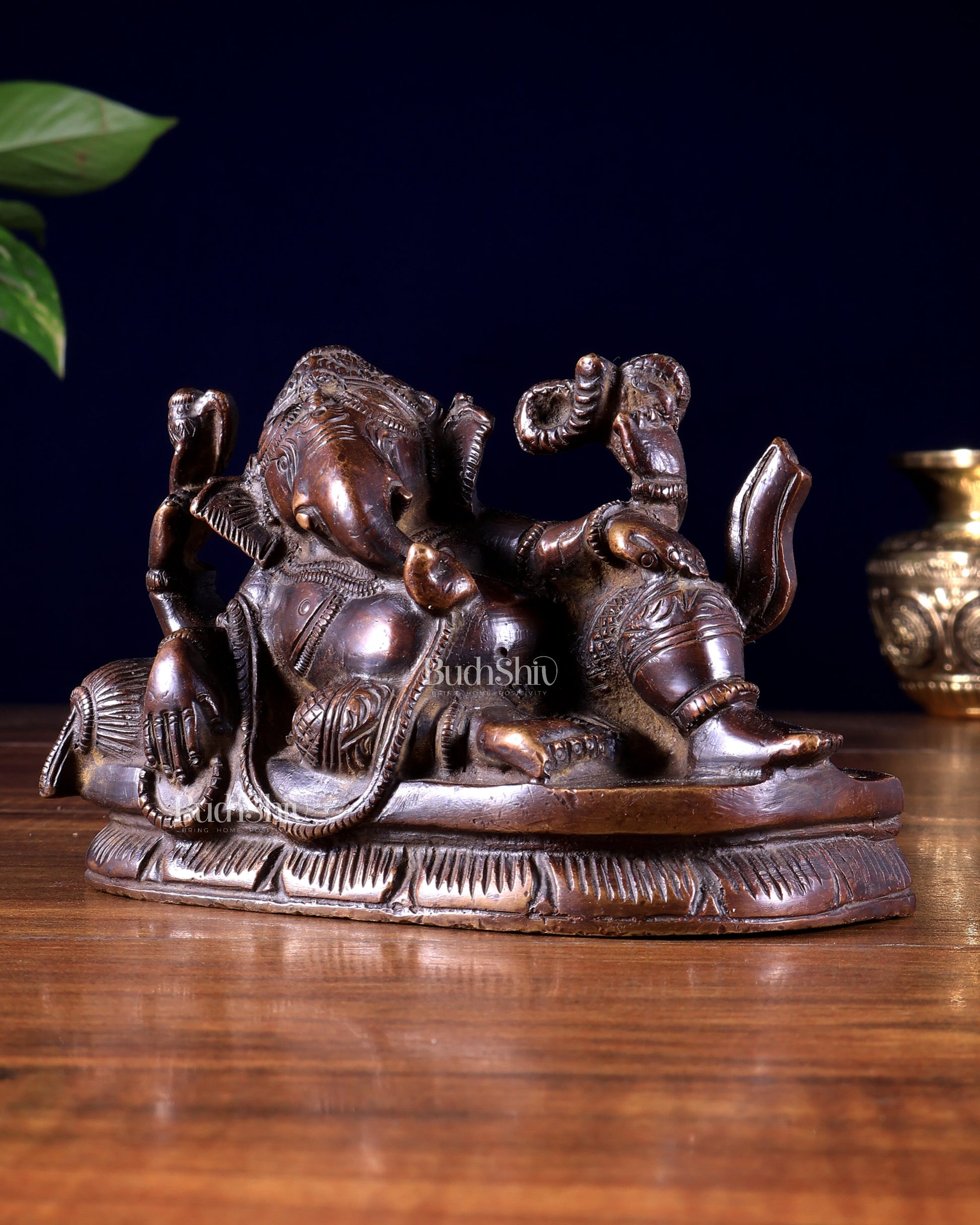 Vintage Brass Resting Ganesha Statue – Small Size, Perfect Gift