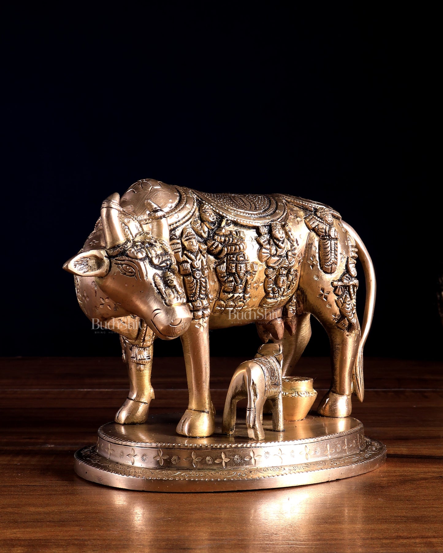 Pure Brass Superfine Kamadhenu Cow with Calf | Bleeding Brass Finish 6.5 inch