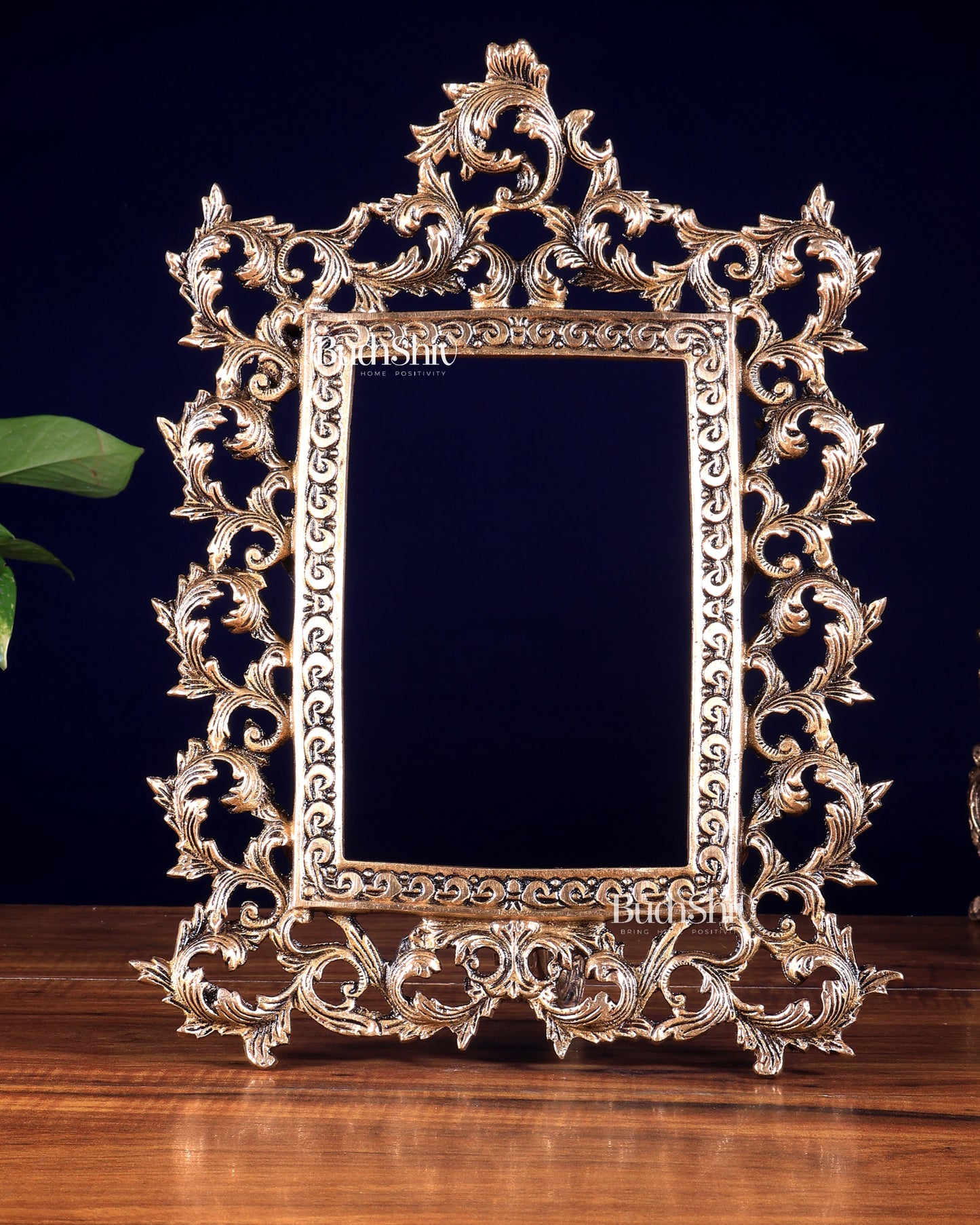 Antique Brass Photo Frame – Wall Hanging & Tabletop with Adjustable Stand