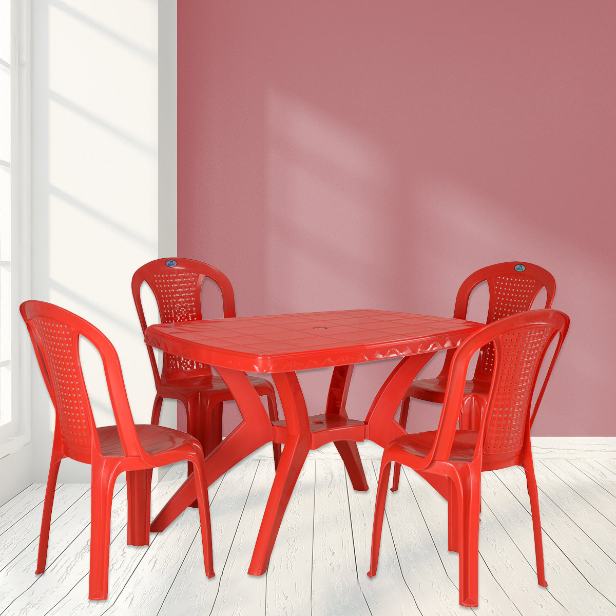 Nilkamal Shahenshah Kross 4 Seater Dining Set