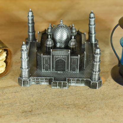 Metal Tajmahal Showpiece (4 Inch)