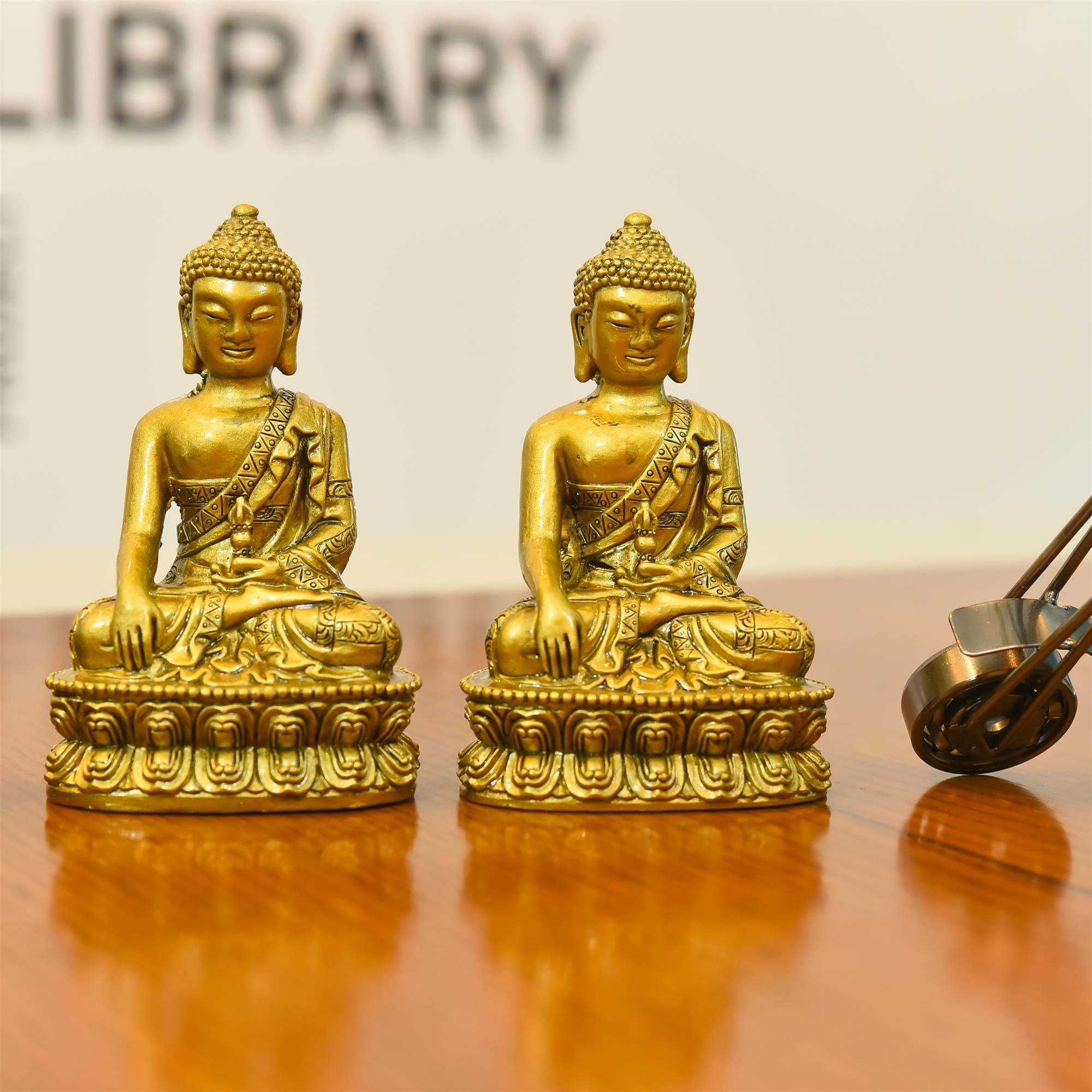 Polyresin Sitting Buddha Meditation Idol (4.5 Inch)