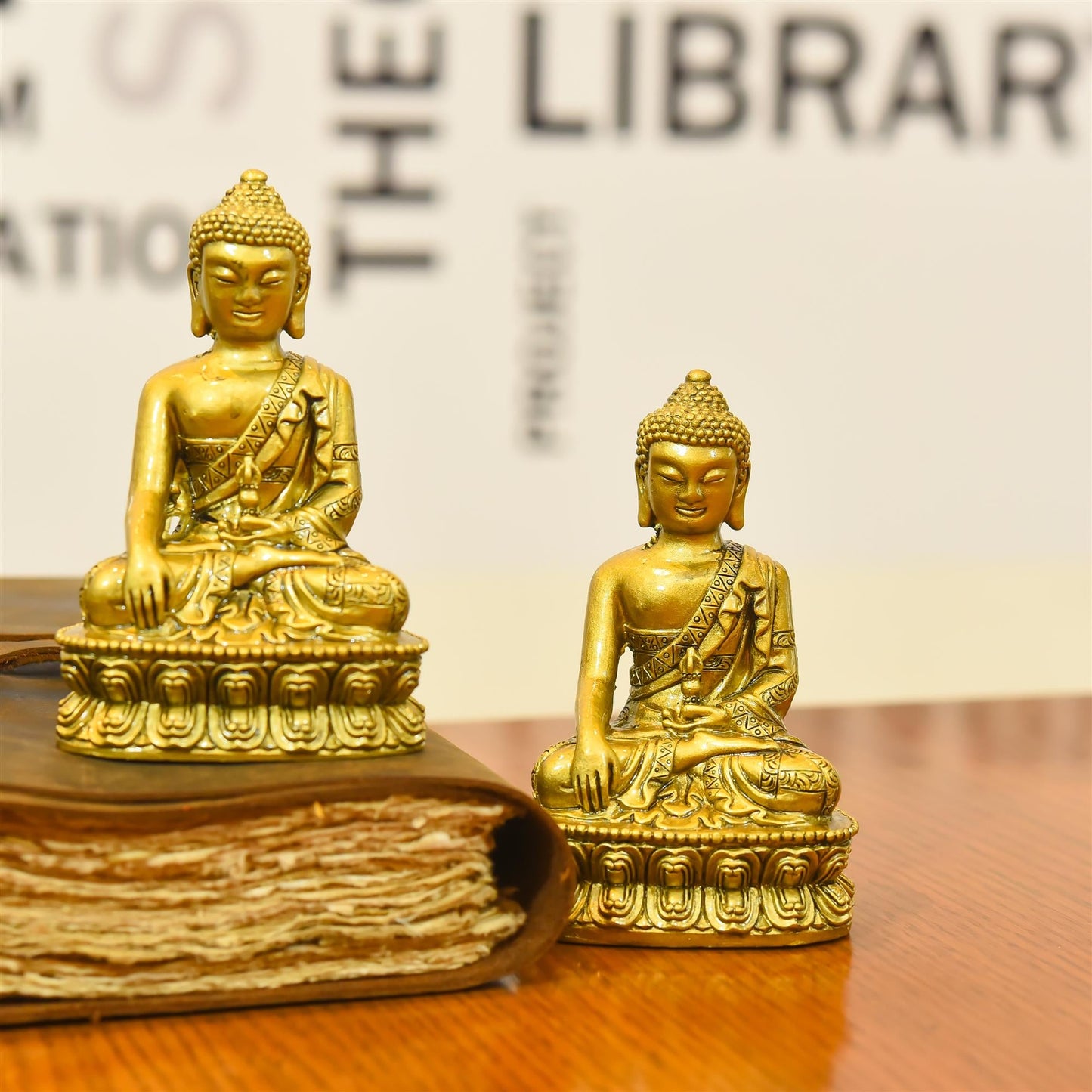 Polyresin Sitting Buddha Meditation Idol (4.5 Inch)