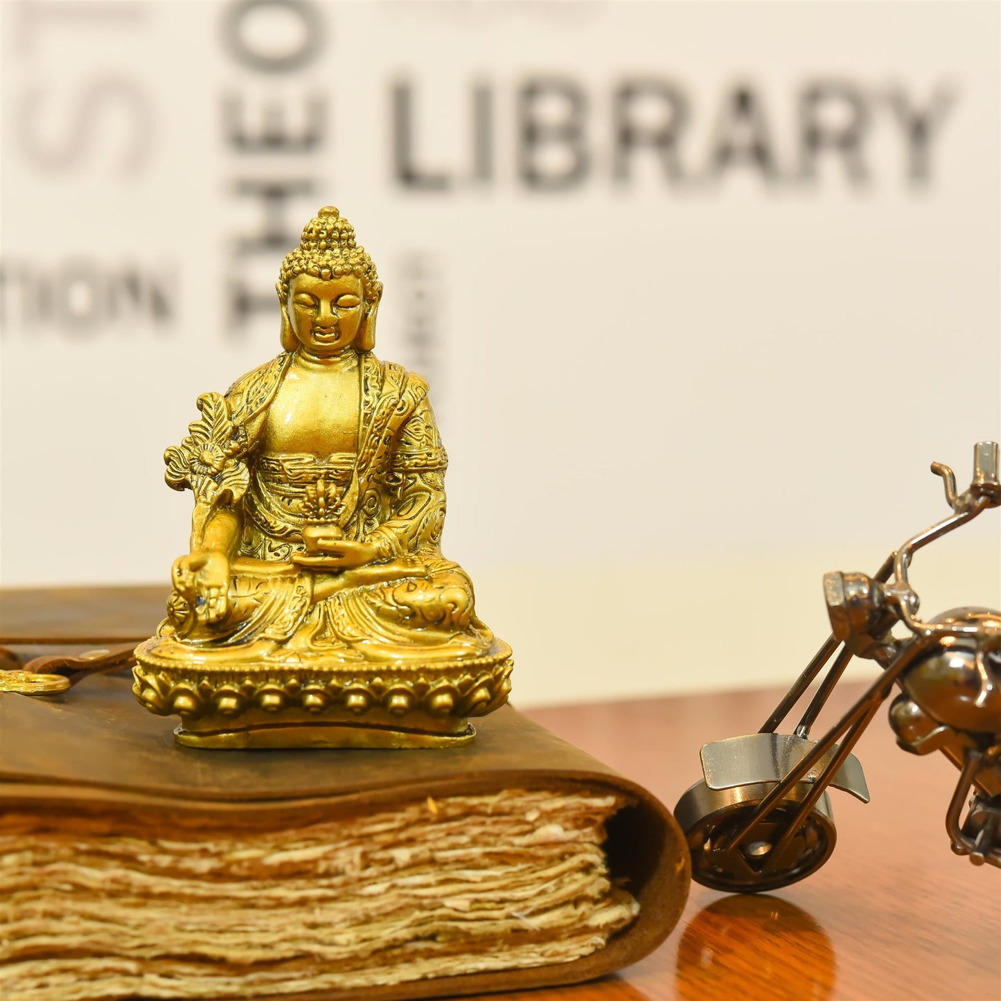 Polyresin Sitting Buddha Meditation Statue (4.5 Inch)