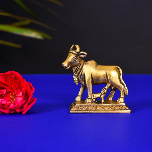 Brass Kamdhenu Cow With Calf Idol (2.3 Inch)