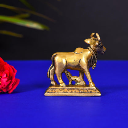 Brass Kamdhenu Cow With Calf Idol (2.3 Inch)