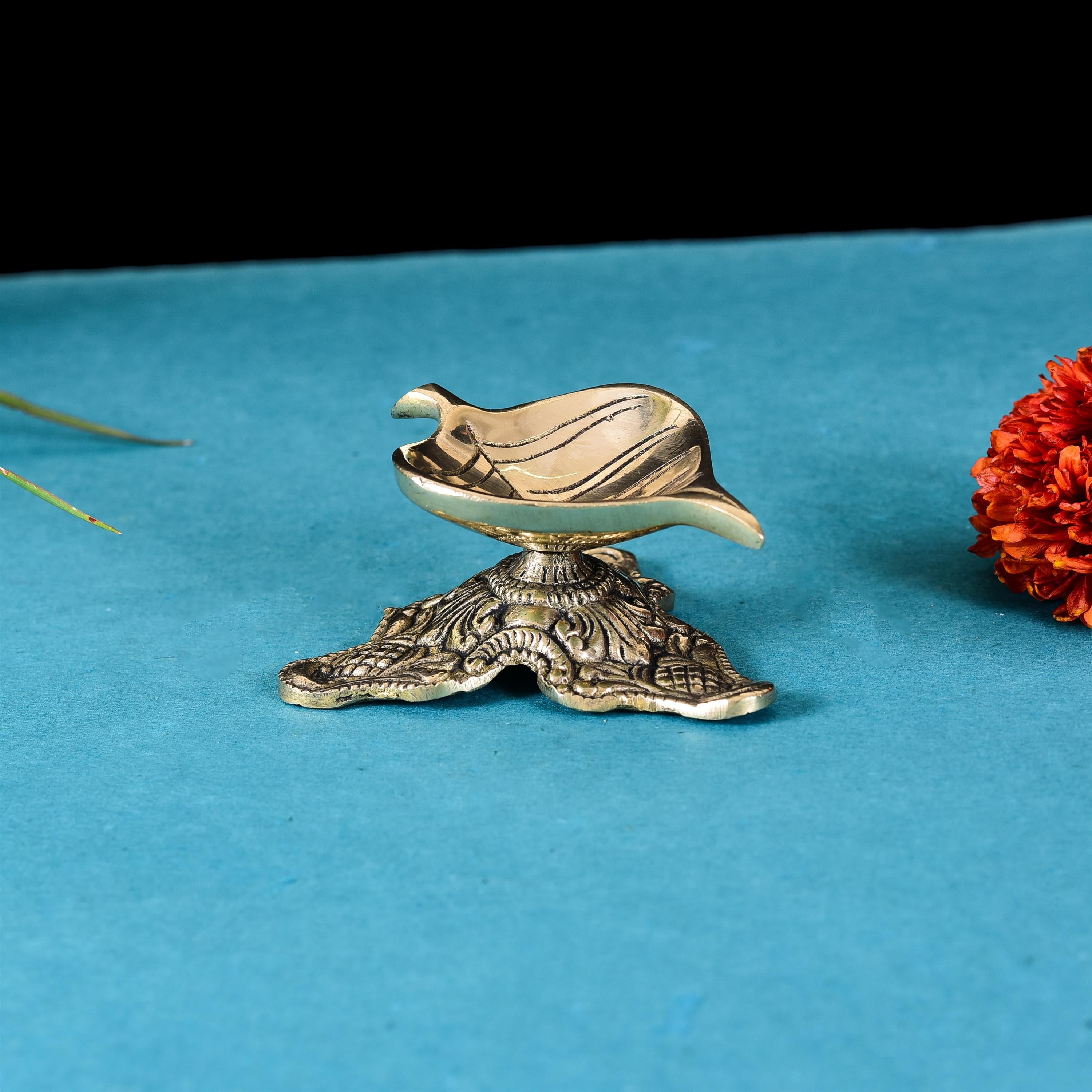 Brass Leaf Petal Diya (2 Inch)
