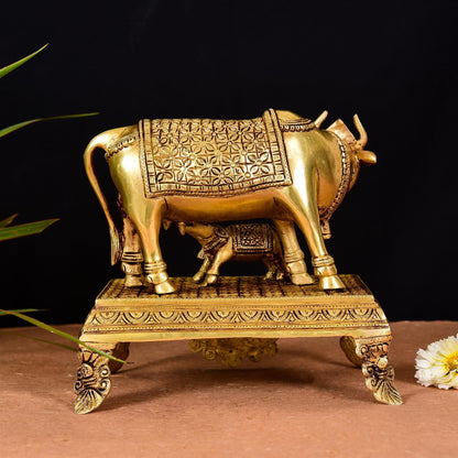 Brass Superfine Kamdhenu Cow With Calf Idol (7.5 Inch)