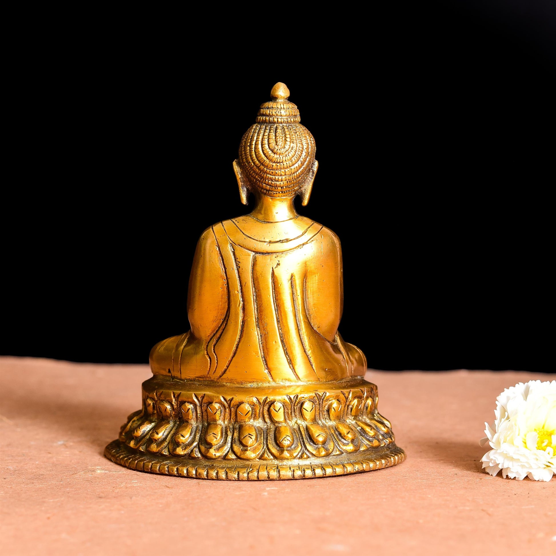 Brass Resting Buddha Statue (6.2 Inch)