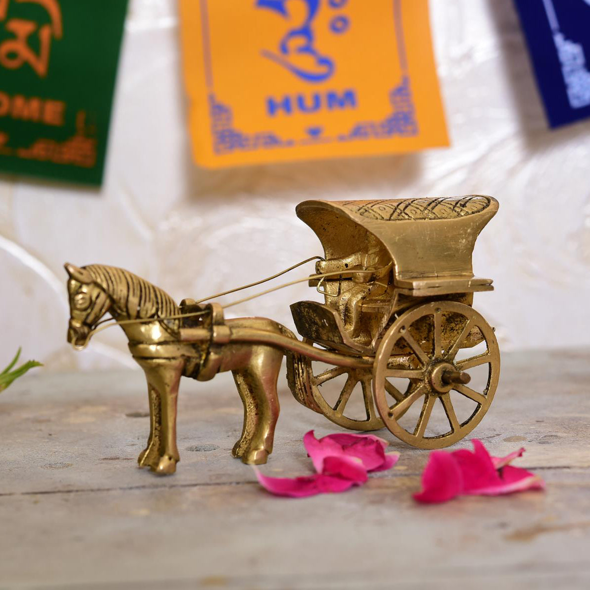 Brass Handmade Horse Chariot/Cart (5.5 Inch)