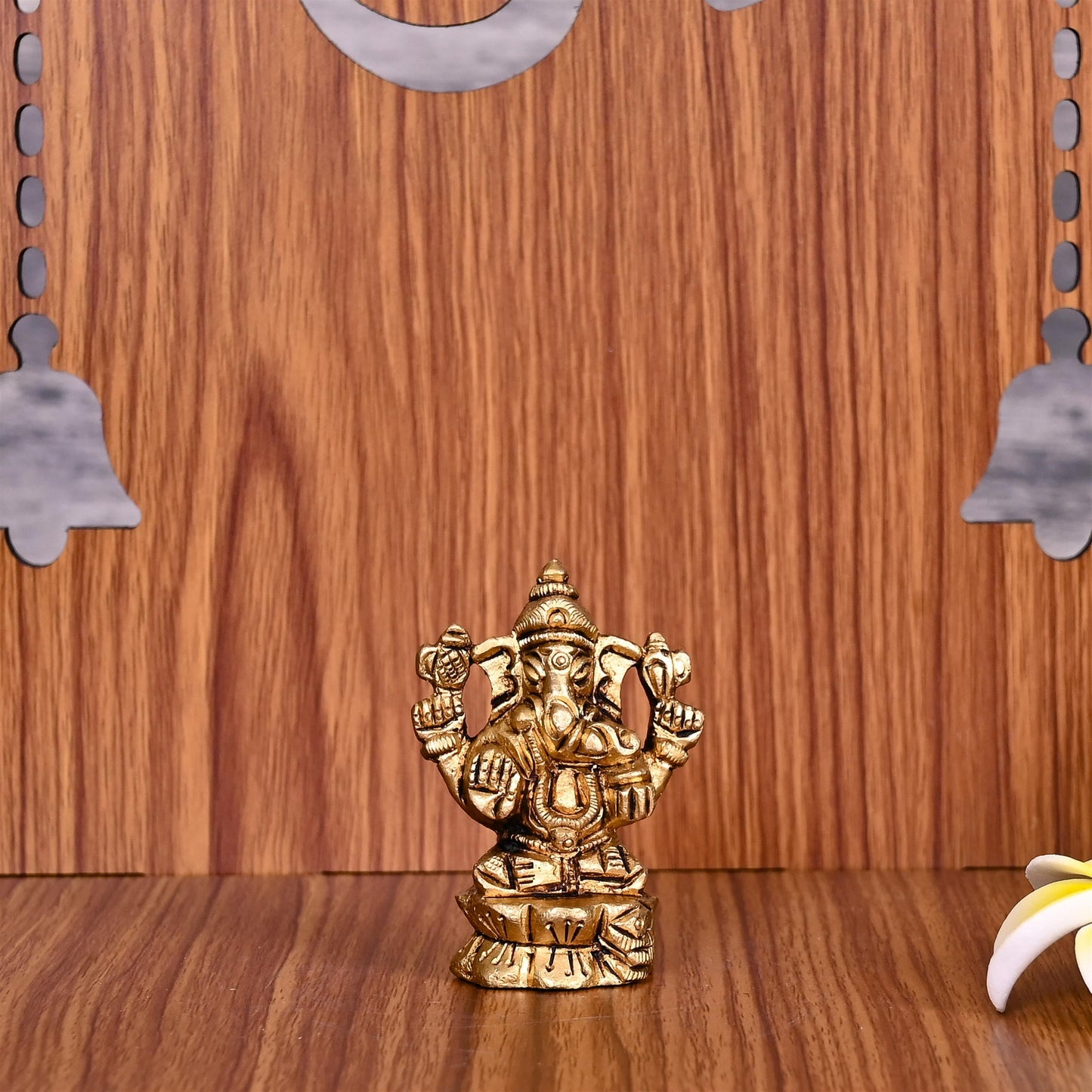 Brass Blessing Ganesha Idol (2.2 Inch)