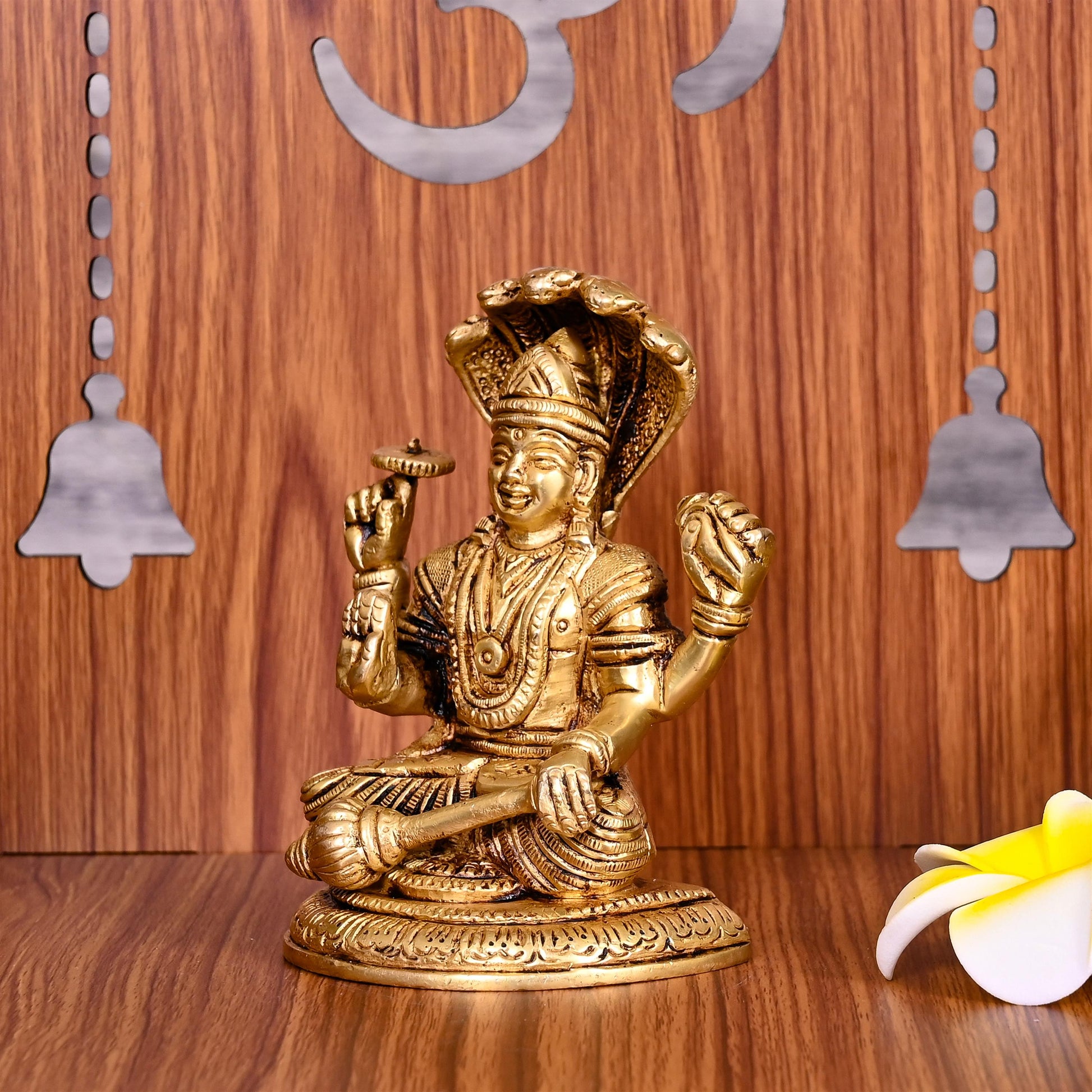 Brass Sitting Lord Vishnu Idol (4.5 Inch)