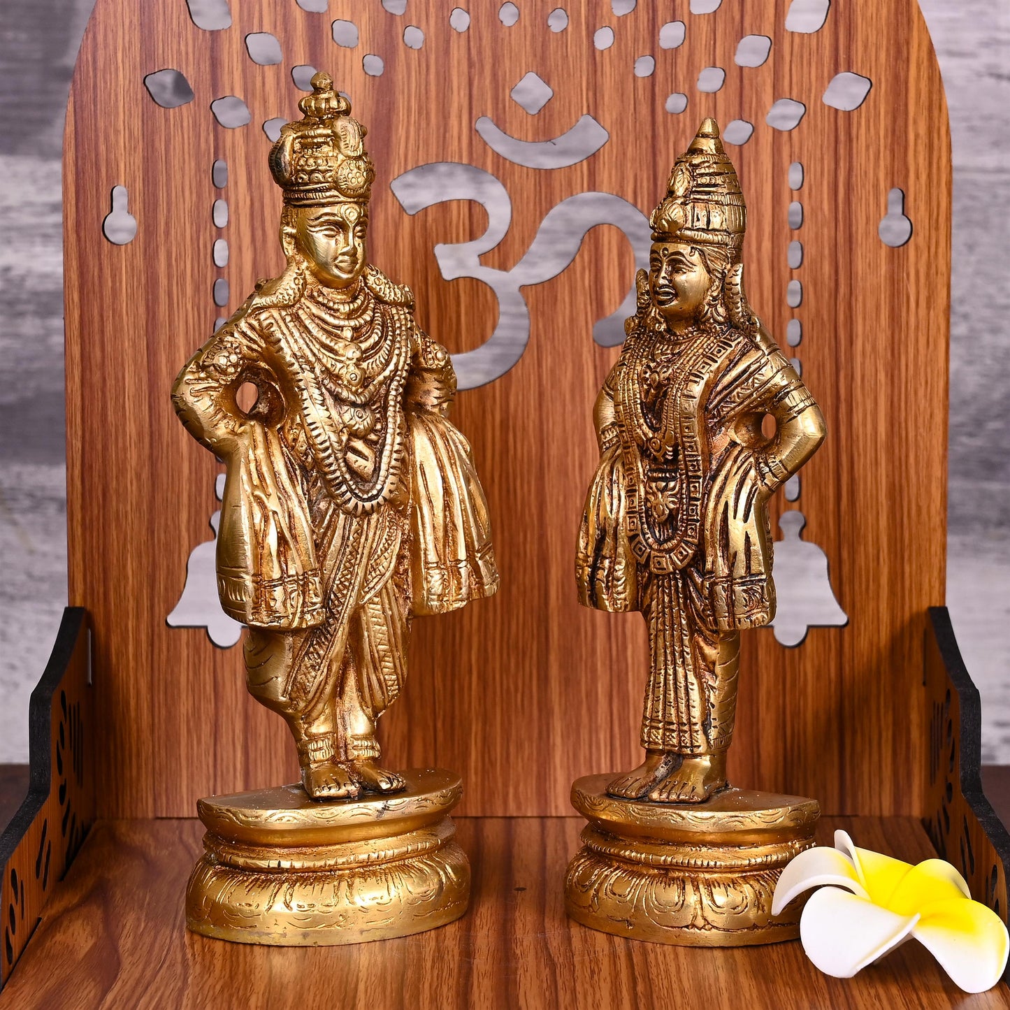 Brass Vitthal Rukmini Idols Set (8 Inch)