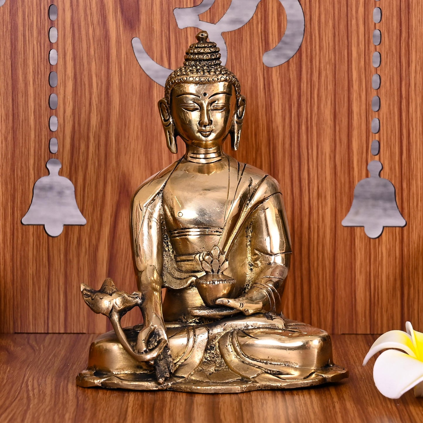 Brass Sitting Buddha Meditation Statue (6.5 Inch)