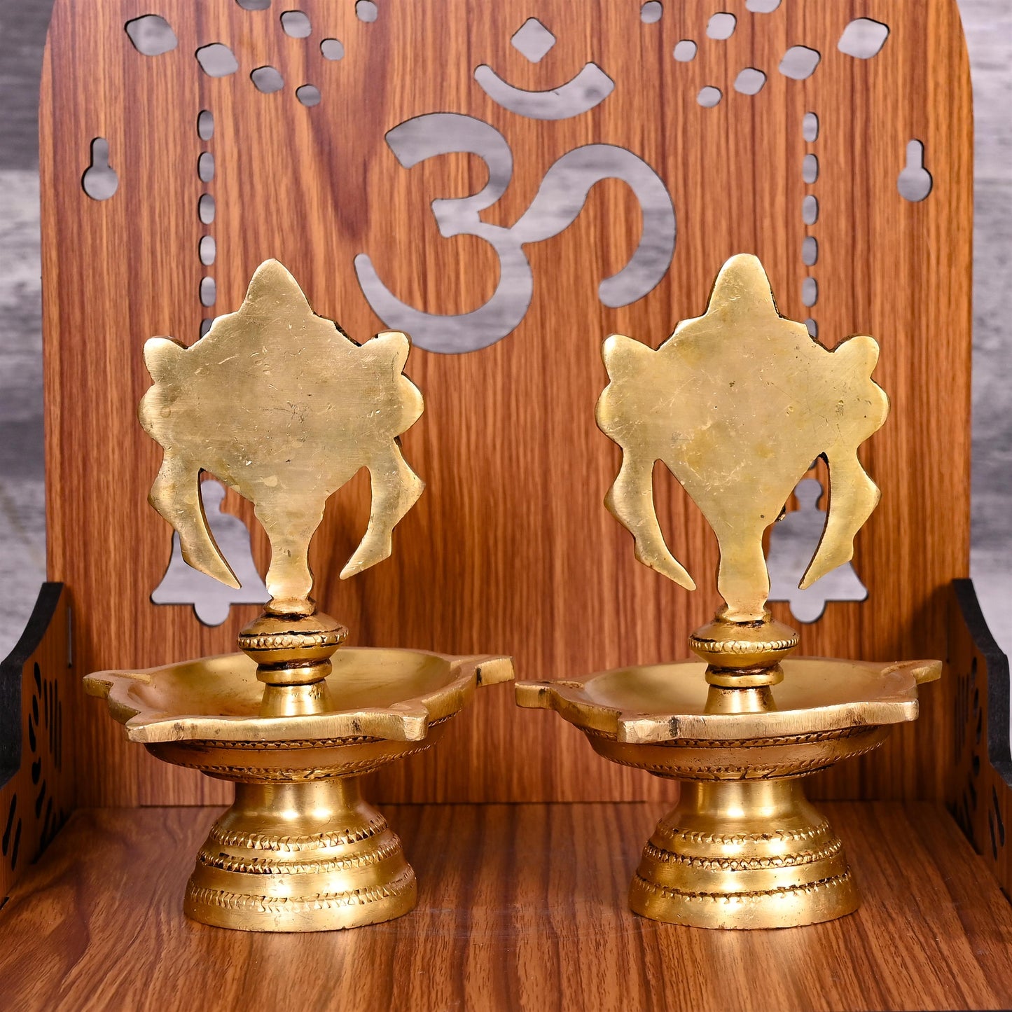 Brass Five Petal Shankh Chakra Diya Set (6 Inch)