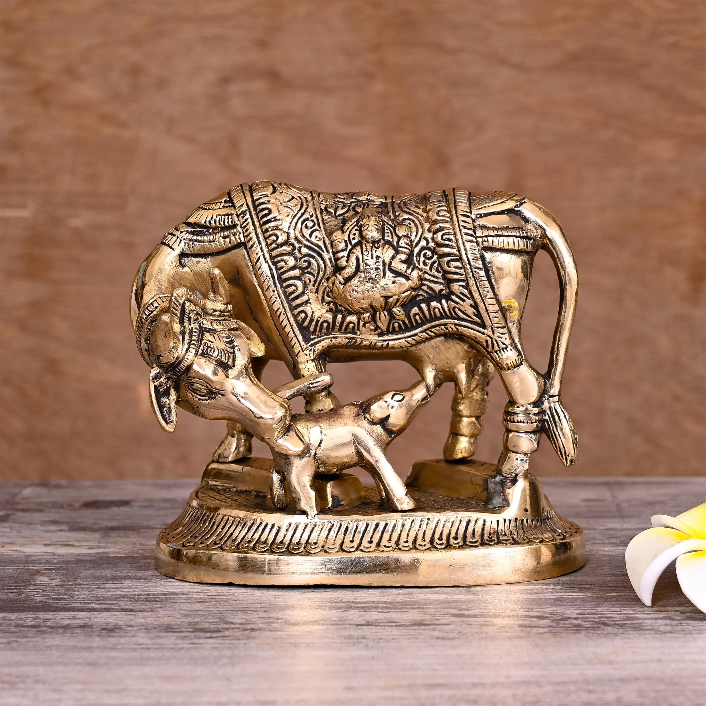Brass Kamdhenu Cow With Calf Idol (4.5 Inch)