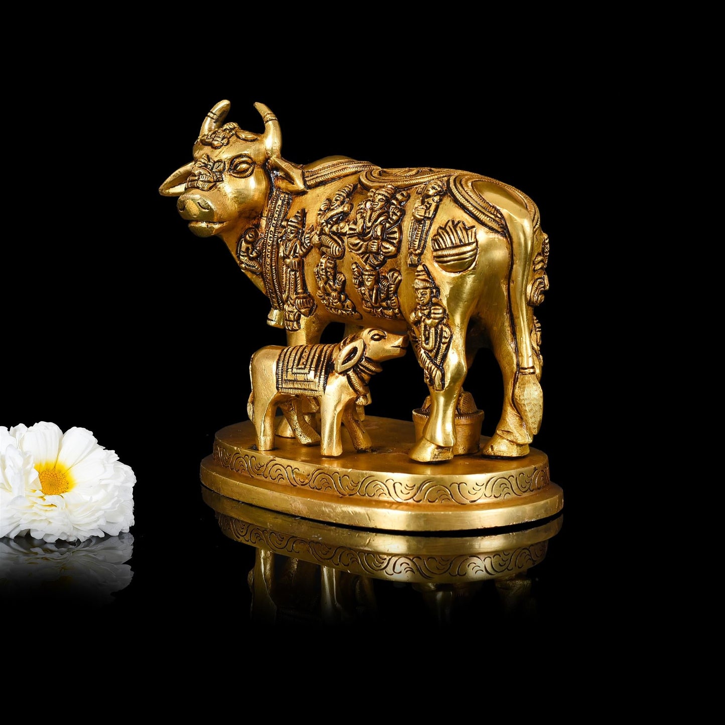 Brass Kamdhenu Cow With Calf Idol (5 Inch)