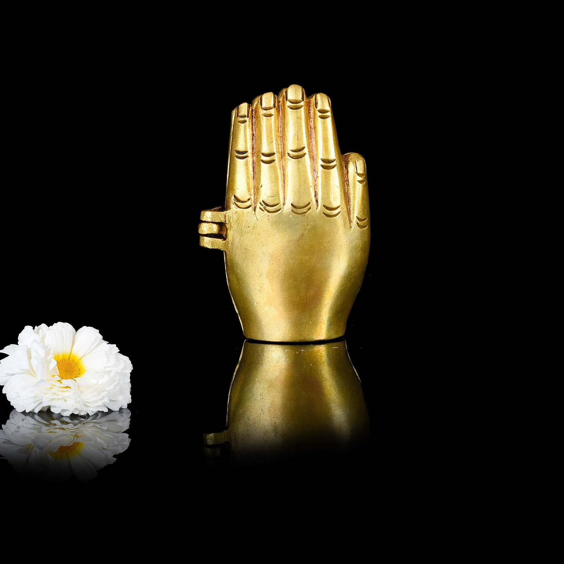 Brass Superfine Ganesha And Lakshmi in Blessing Hands (3 Inch)