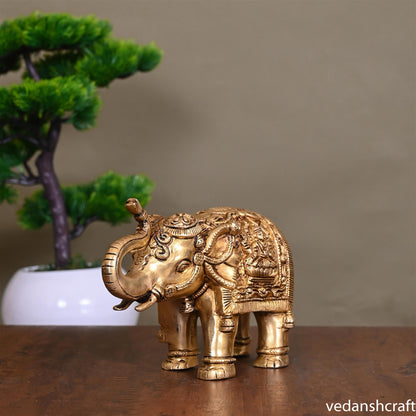 Brass Elephant Royal Statue (5 Inch)