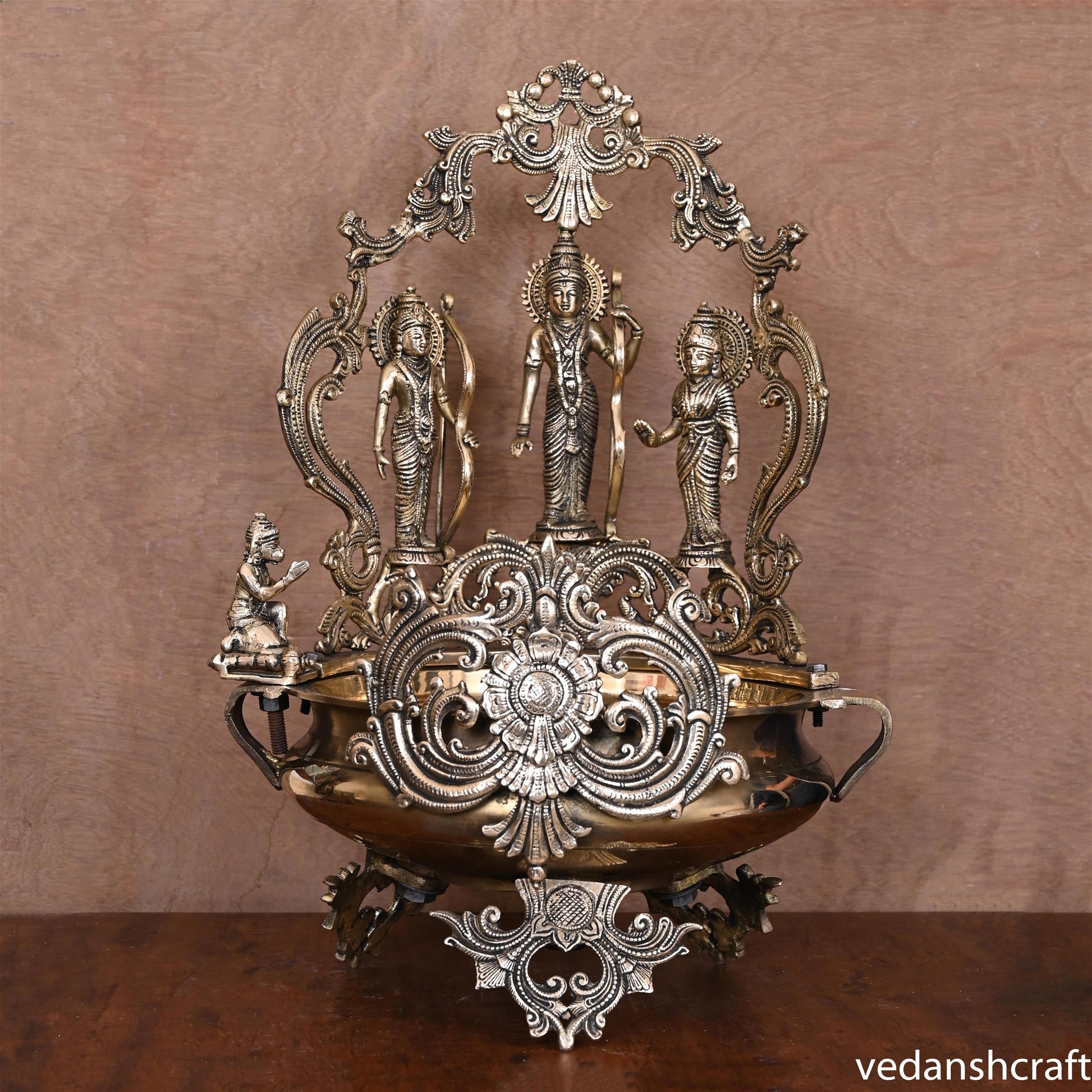 Brass Traditional Ram Darbar Urli (21.5 Inch)