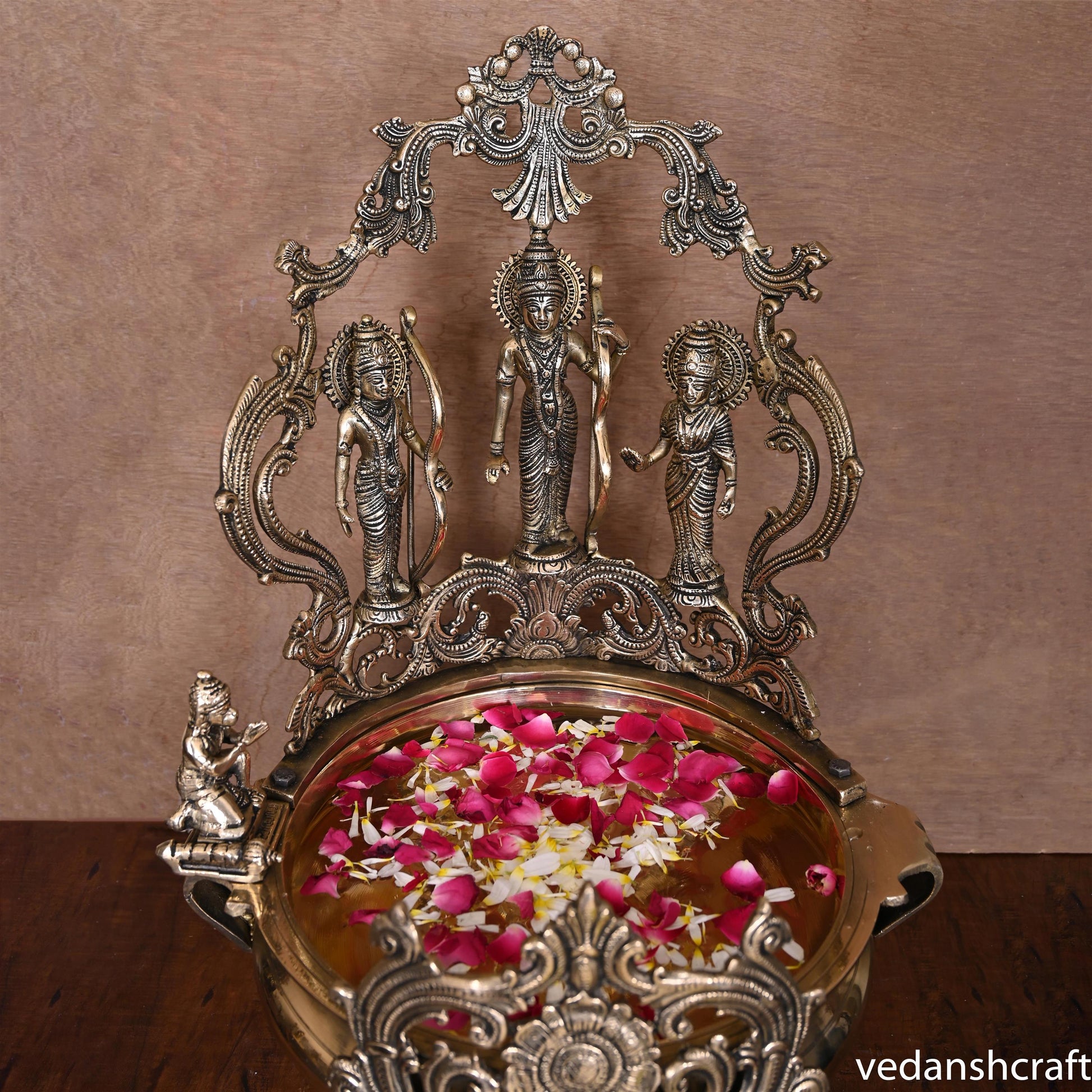 Brass Traditional Ram Darbar Urli (21.5 Inch)