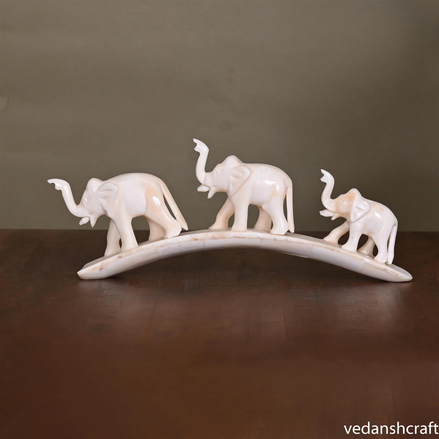 Elephant Family Showpiece (3.2 Inch)