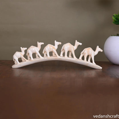 Camel Family Showpiece (3.5 Inch)