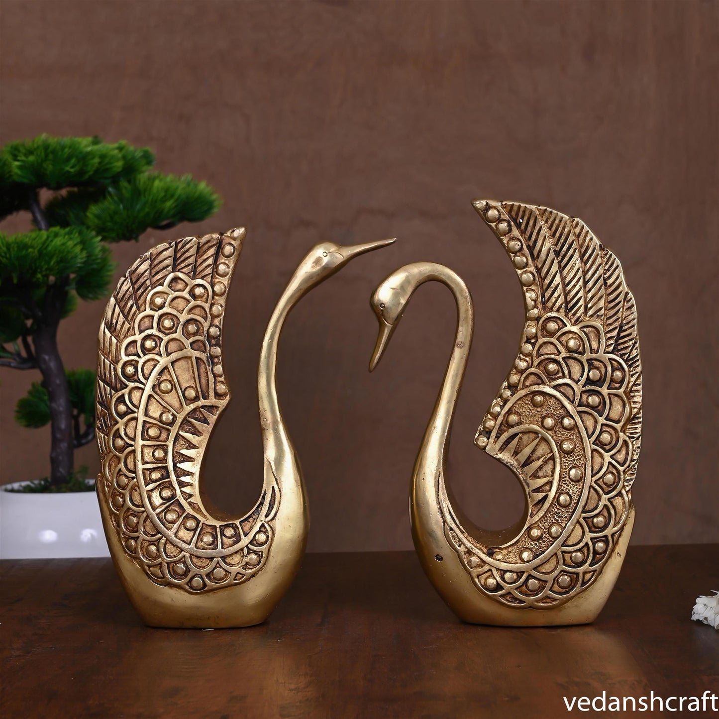 BRASS DECORATIVE SWAN SET (9")